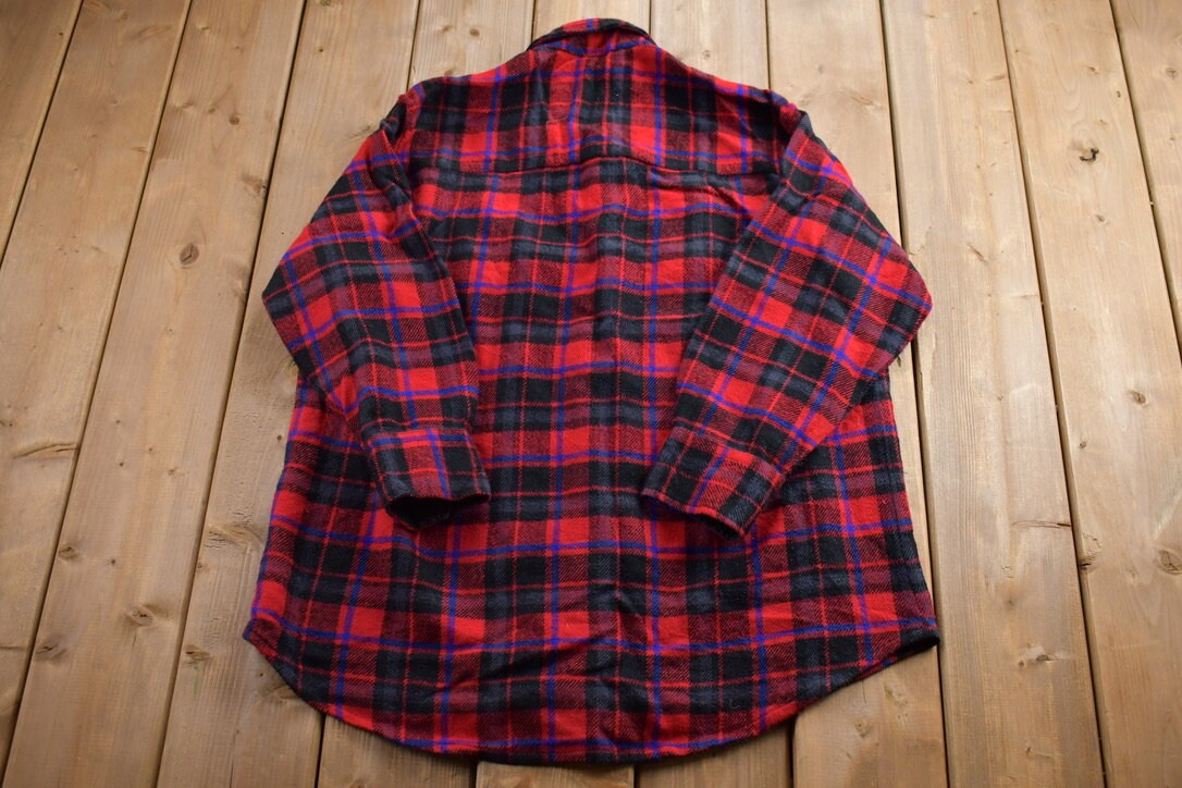 Vintage 1990s Plaid Flannel Button Up Shirt