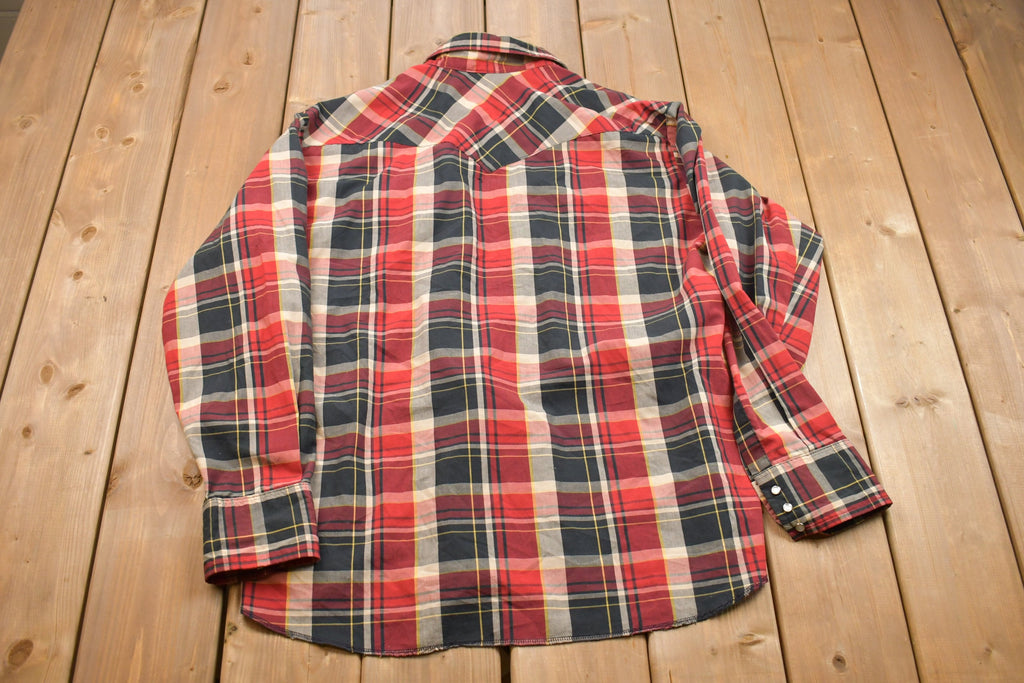 Vintage 1990s Wrangler Plaid Button Up Shirt