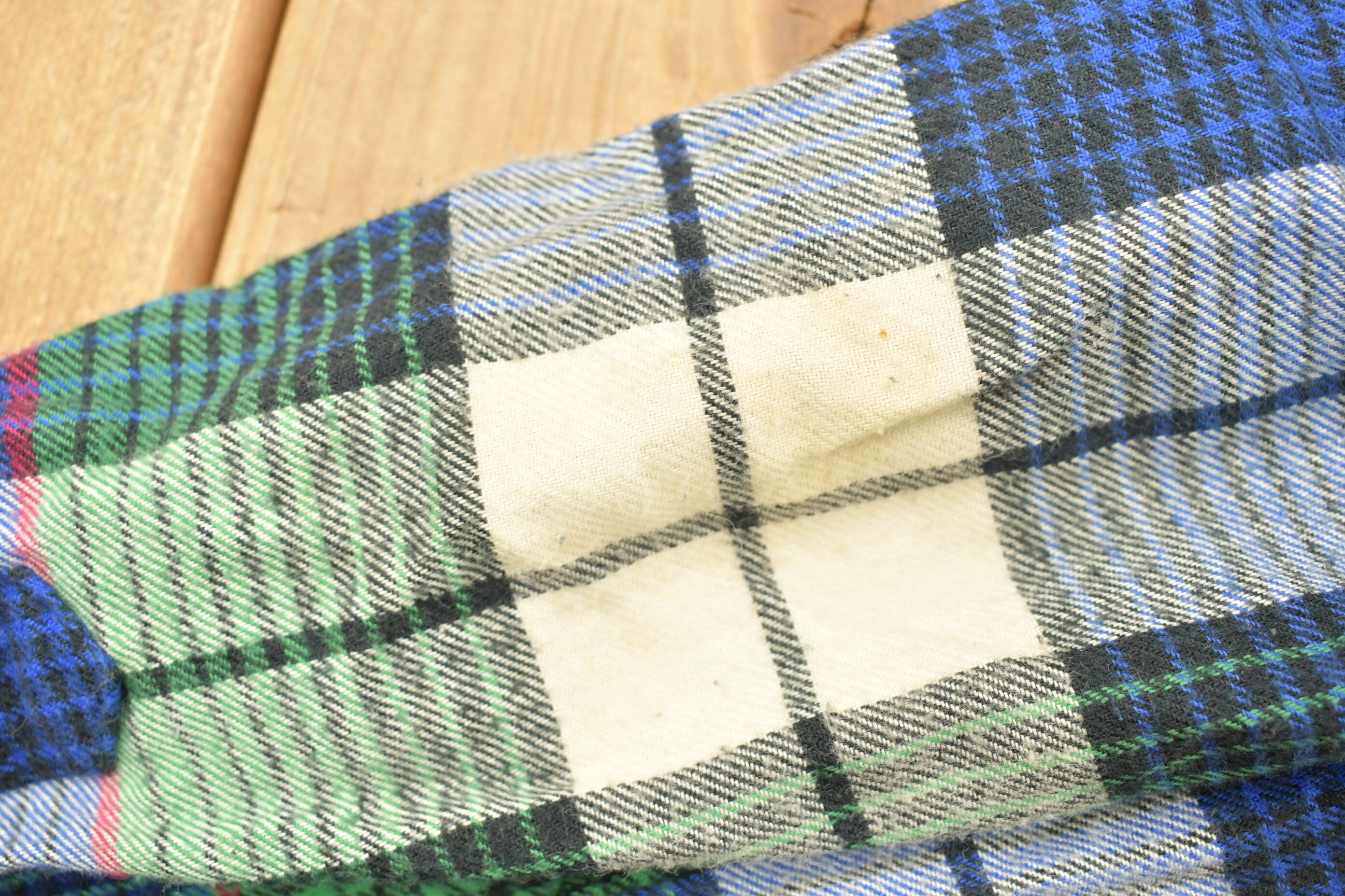 Vintage 1990s Bdg Plaid Womens Flannel Button Up Shirt /