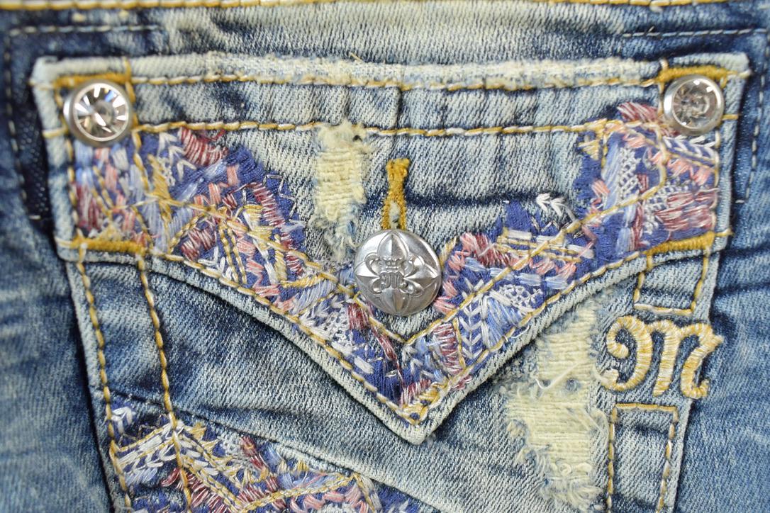 Vintage Y2K Miss Me Bedazzled Low Rise Jeans Size 26x31