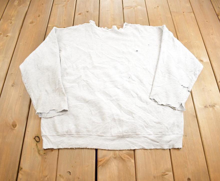 Vintage 1990s Pittsburgh Penguins Hockey Club NHL Distressed Crewneck Sweatshirt Made In USA