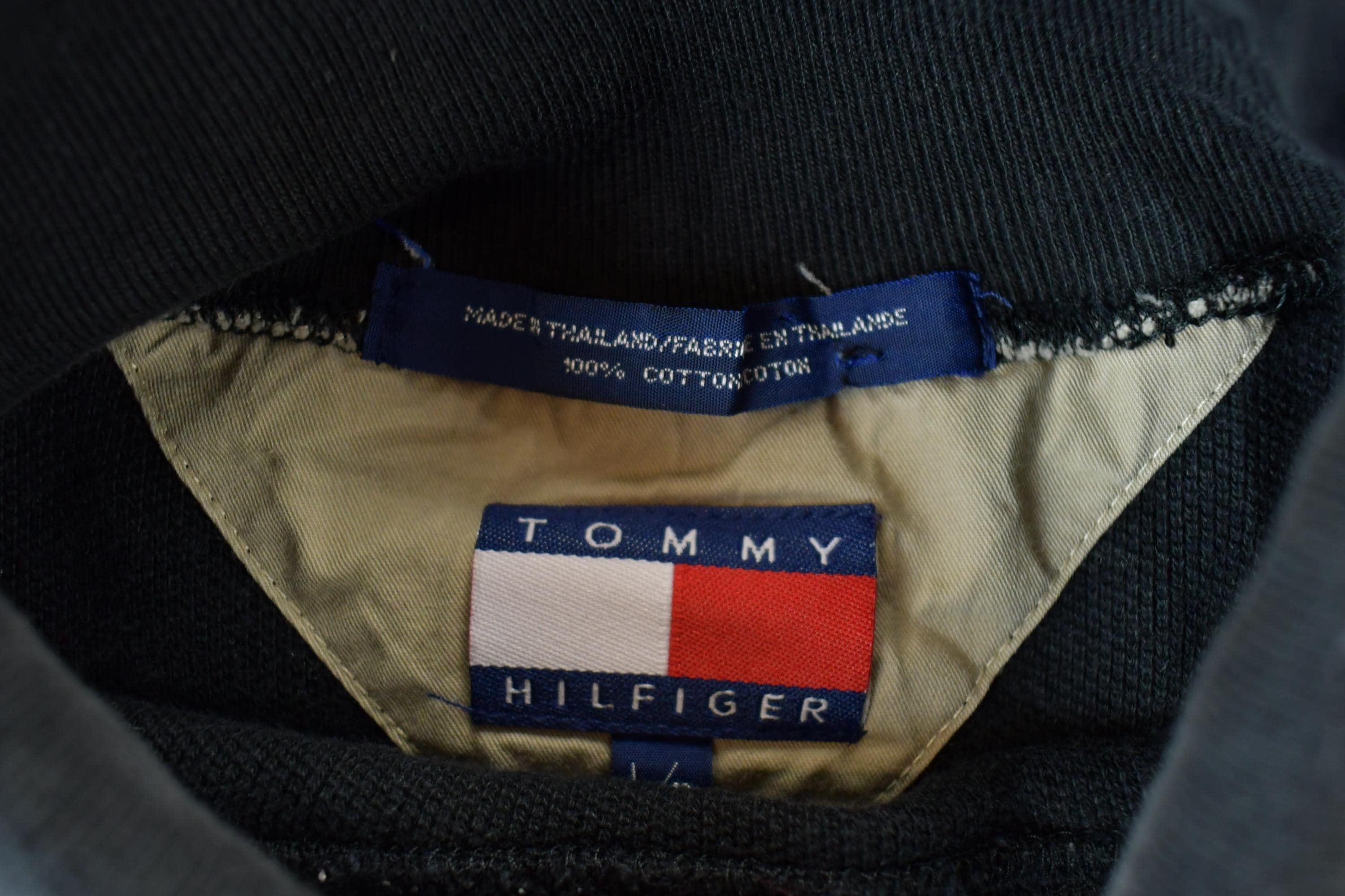 Vintage 1990s Tommy Hilfiger Outdoor Souvenir Crewneck Sweatshirt