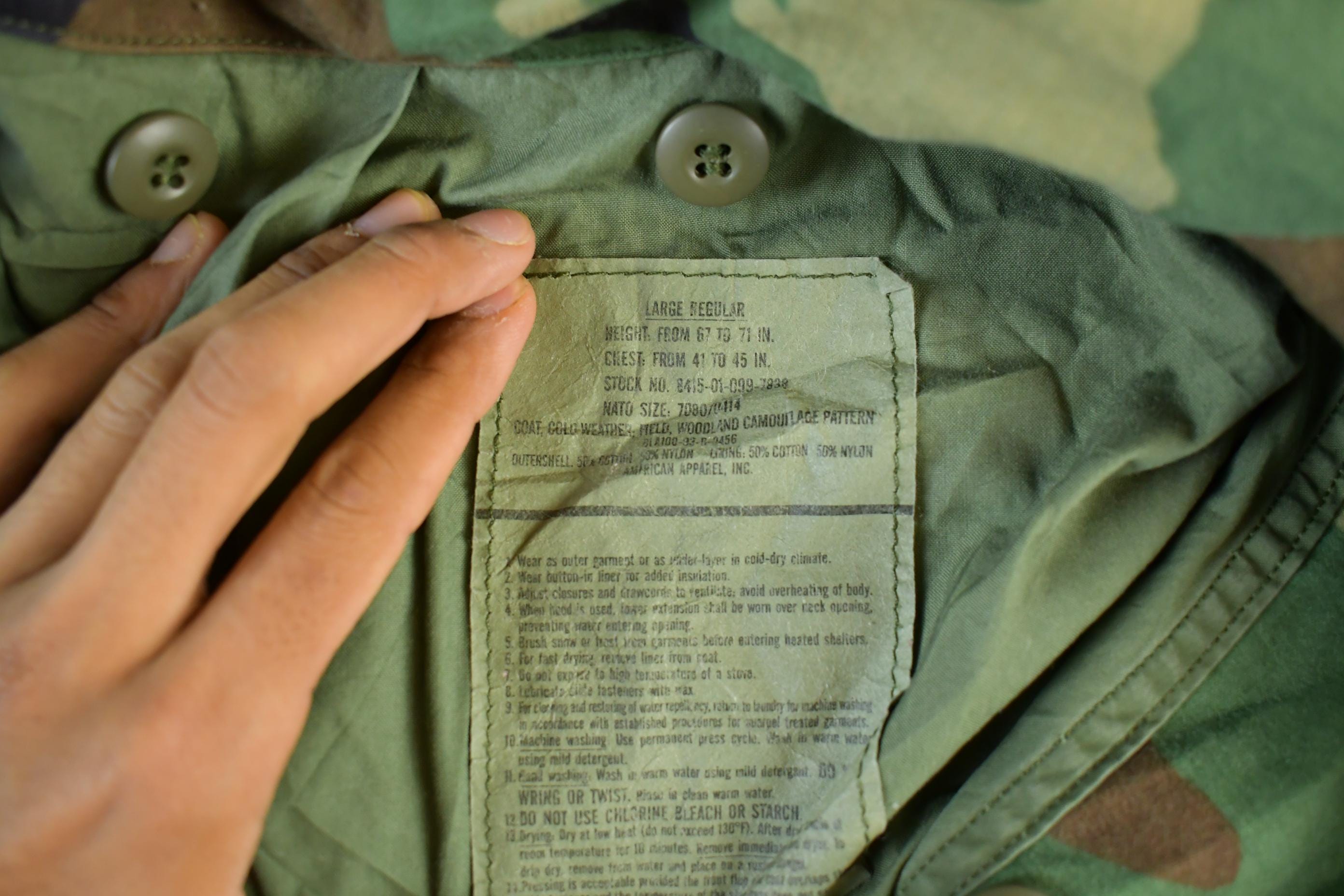 Vintage 1993 Army Woodland Camo Cold Weather Military Field Jacket Men's Large
