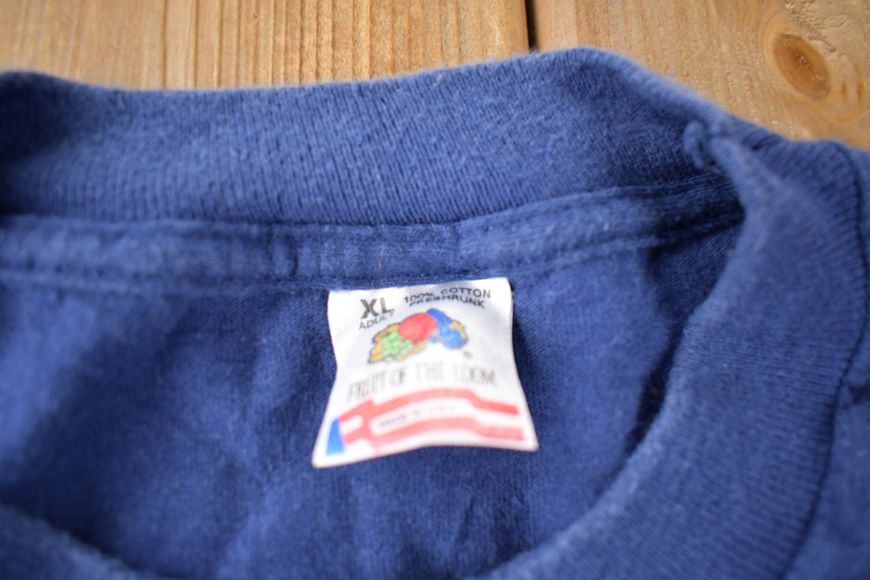 Vintage 1990s Chicago Windy City Embroidered Souvenir Travel T Shirt Made In USA Size XL