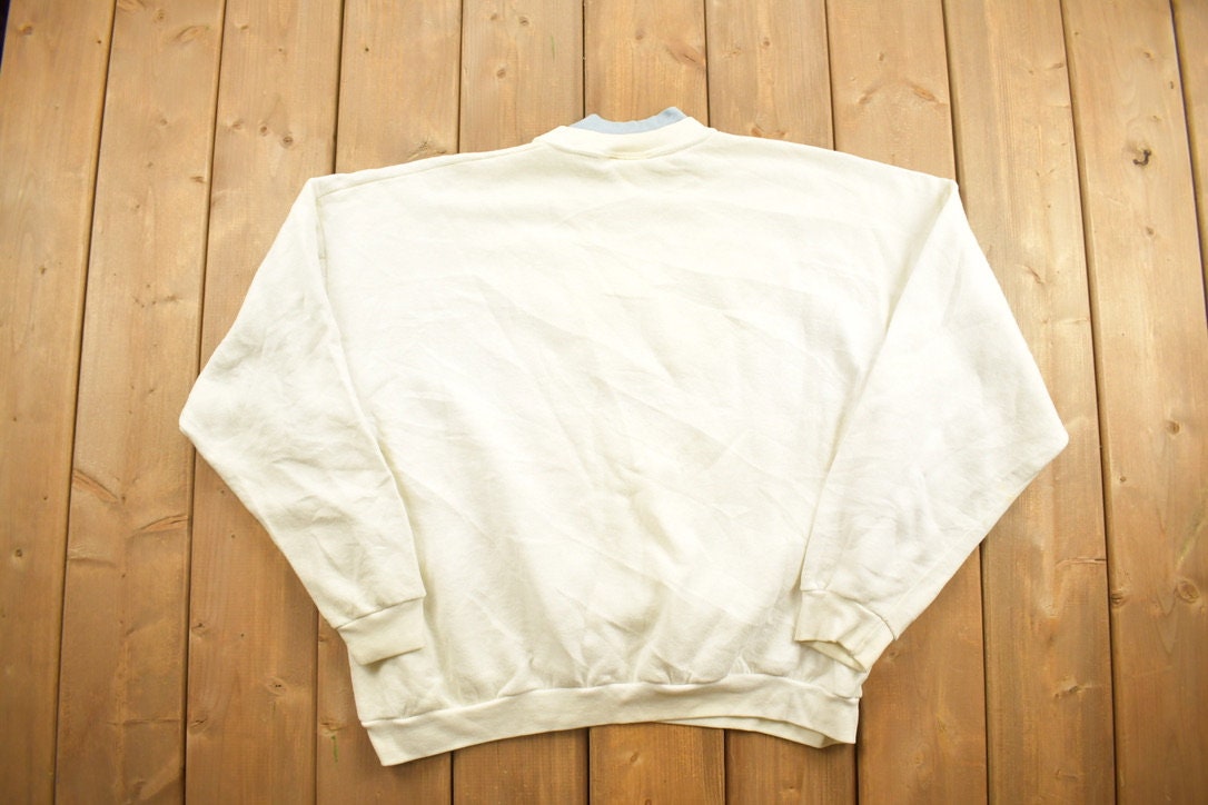 Vintage 1990s Pleasant Shade Snowflake Themed Crewneck Sweatshirt