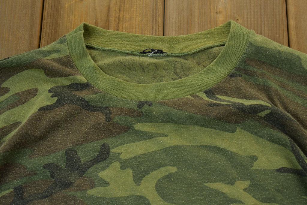 Vintage 1990s Camouflage Graphic T-Shirt