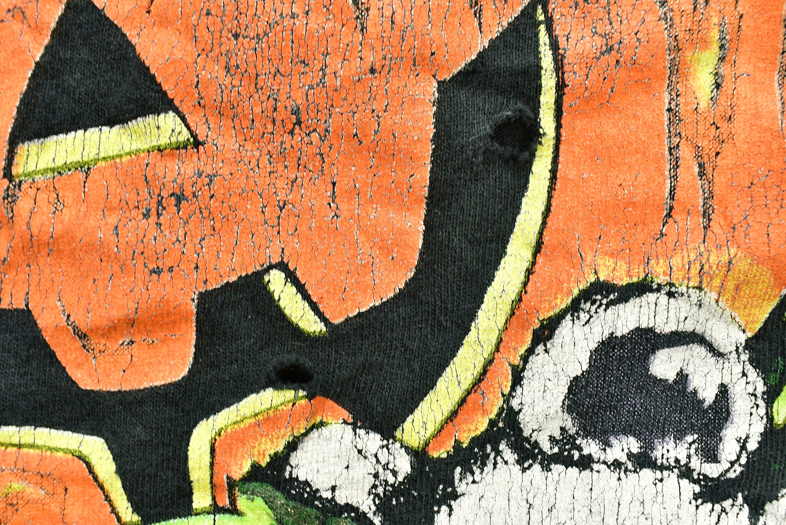 Vintage Happy Halloween Graphic T-Shirt