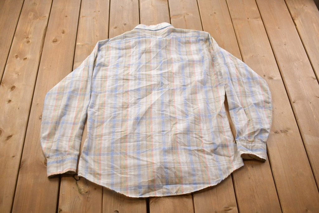 Vintage 1990s Levi's Button Up Plaid Shirt