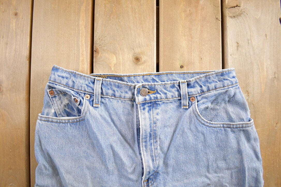 Vintage 1990s Levi's 551 Jeans Size 32x30