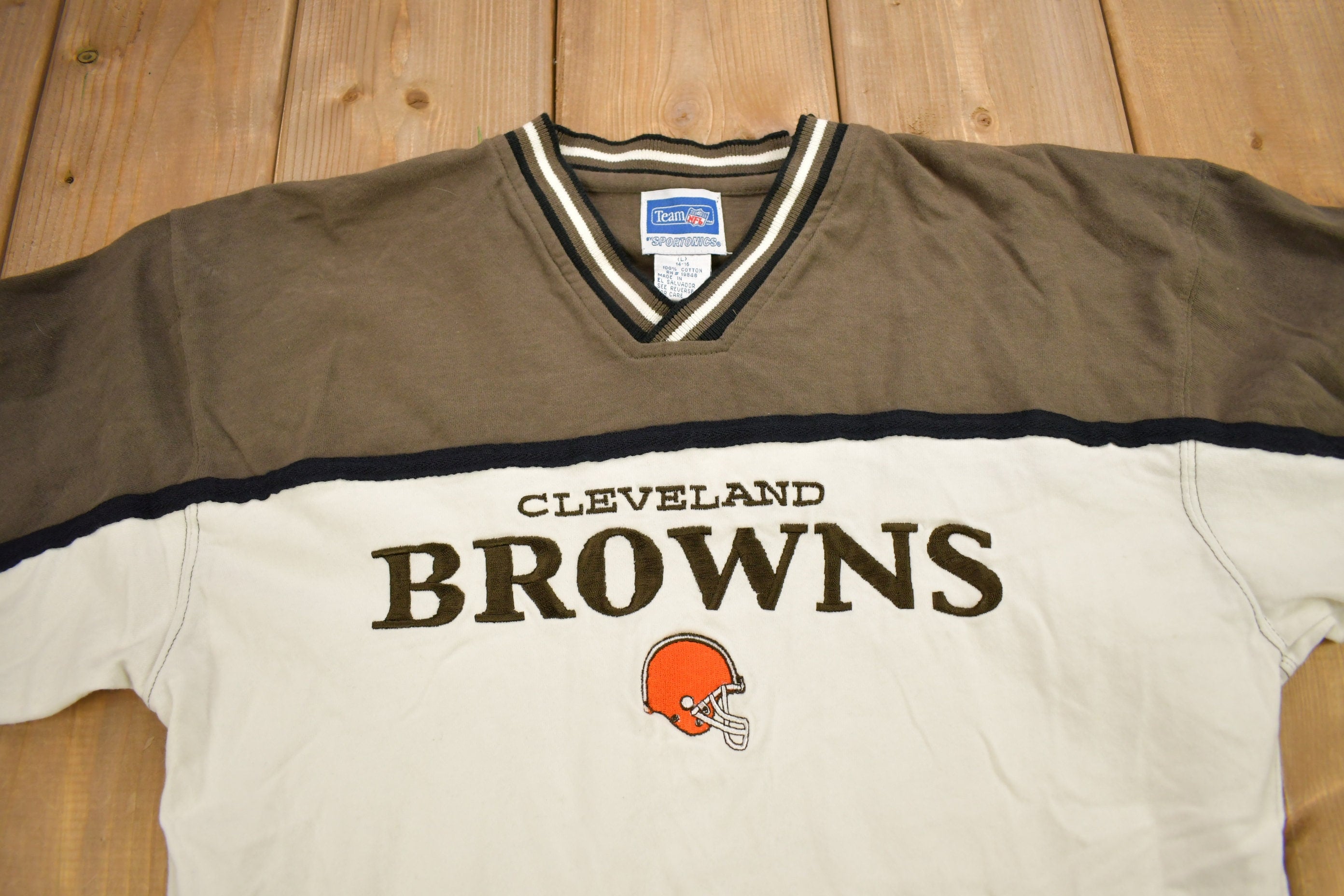 Vintage 1990s Cleveland Browns NFL Youth Size Sweatshirt