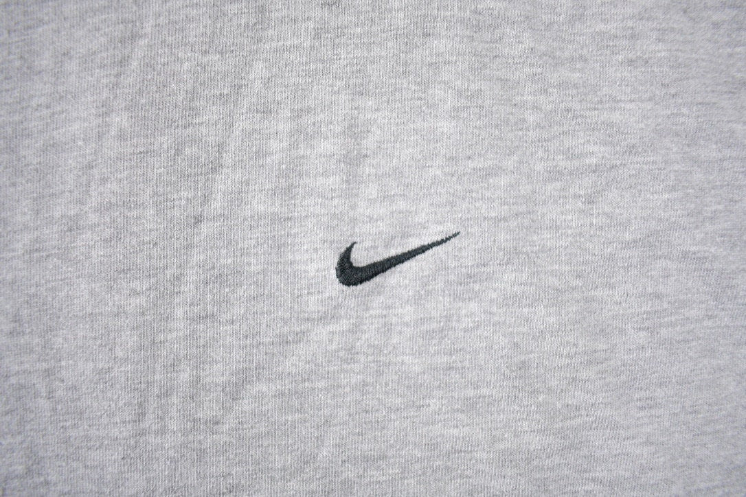 Vintage 1997 Nike Embroidered Mini Swoosh T-Shirt Size XL
