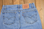 Vintage 1990s Levi's Light Wash Relaxed Fit Jeans