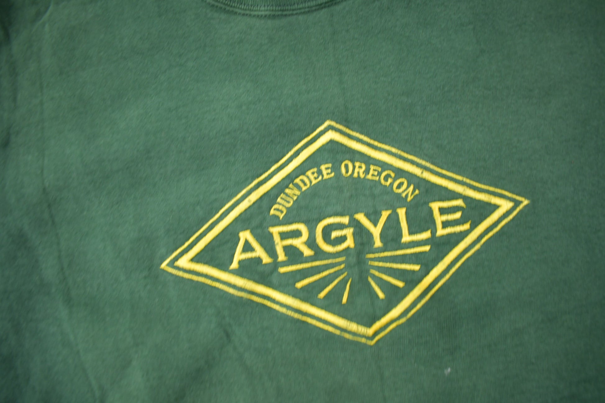 Vintage 1990s Dundee Oregon Argyle Embroidered Heavy Weight Crewneck Sweatshirt Made In USA