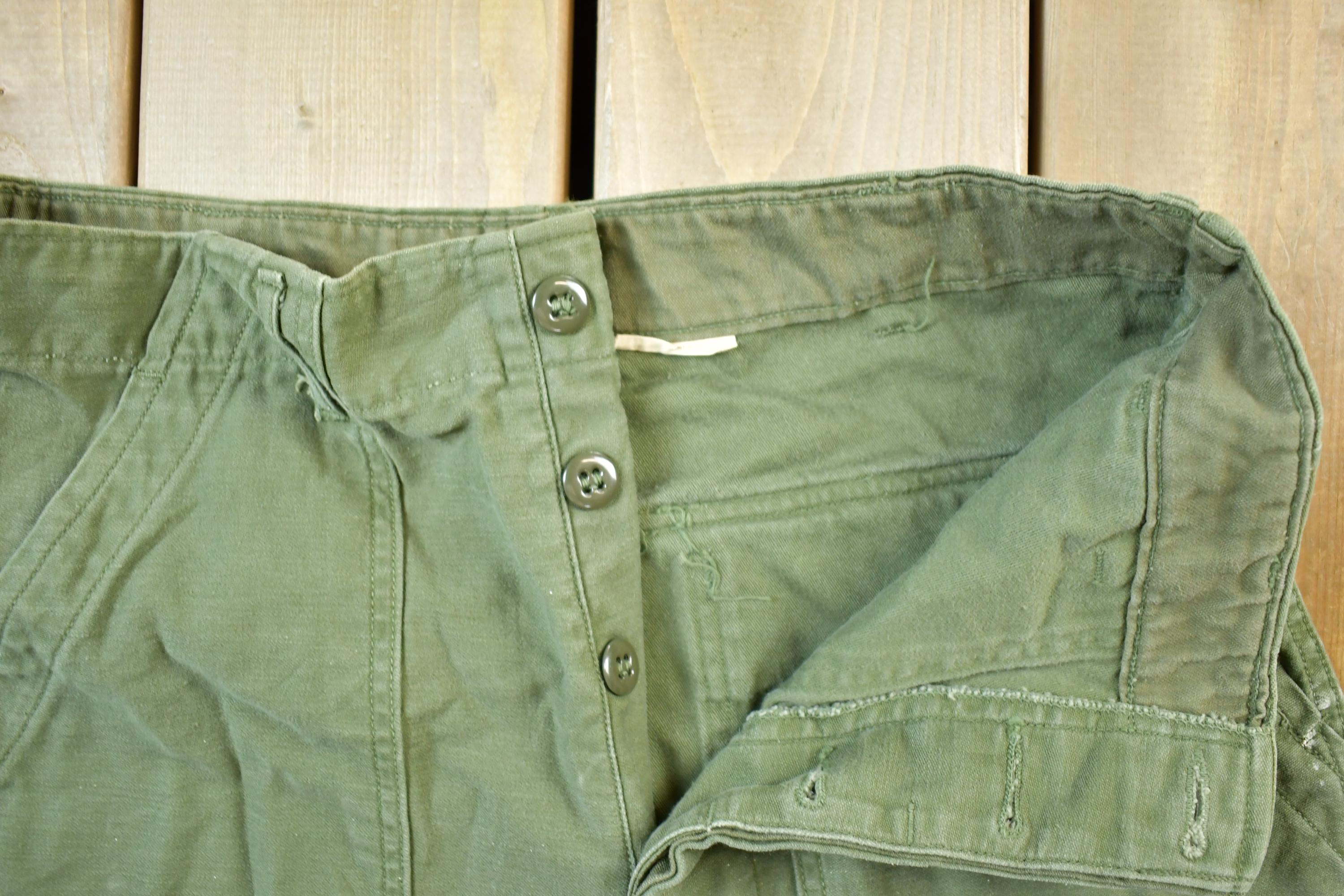 Vintage 1990s Army Green Cargo Pants Size 32 x 31