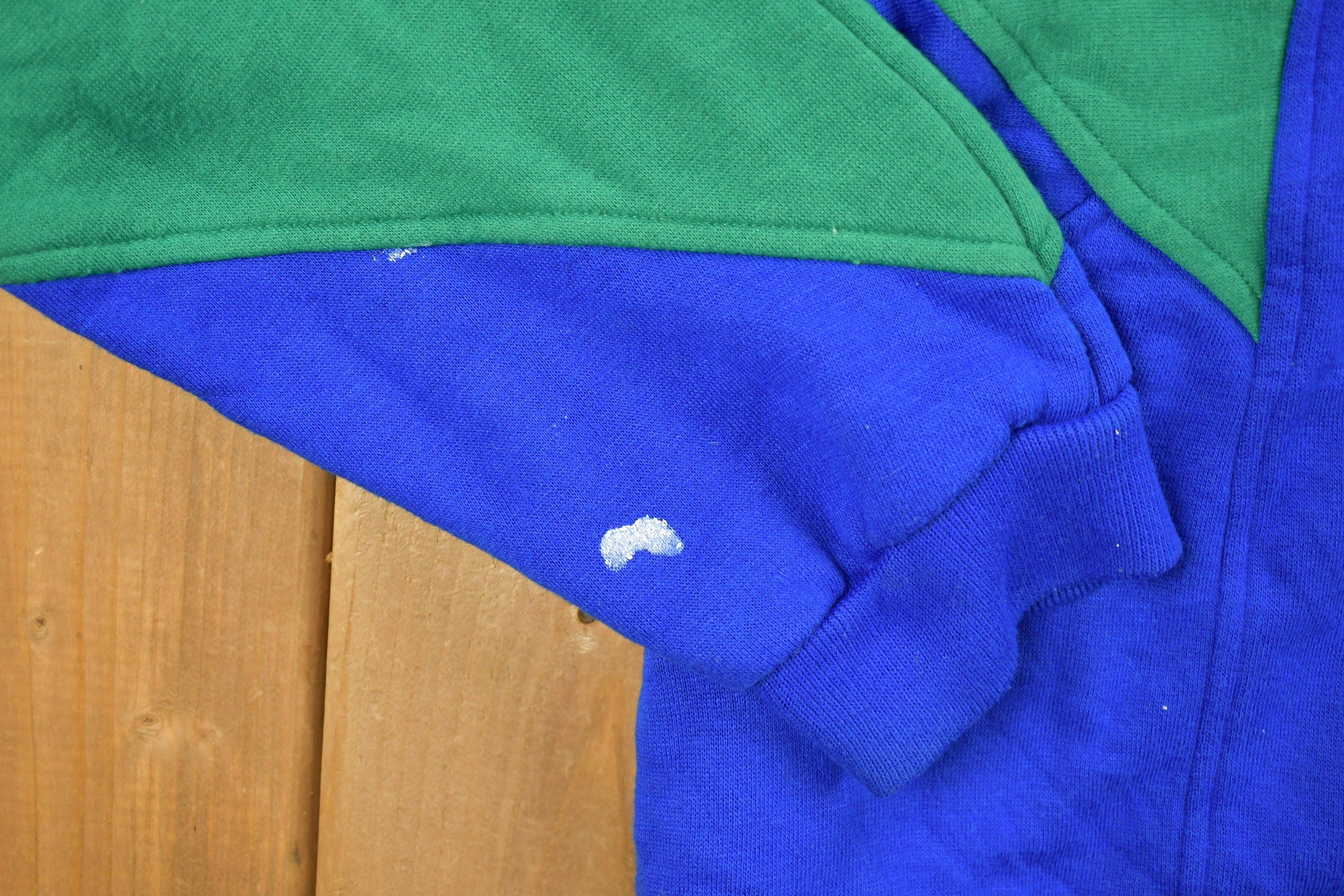 Vintage 1990s First Run Zip Up Sweater