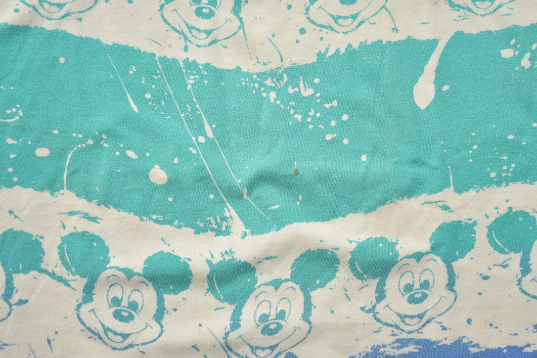 Vintage 1990s Mickey Mouse All Over Print T-Shirt