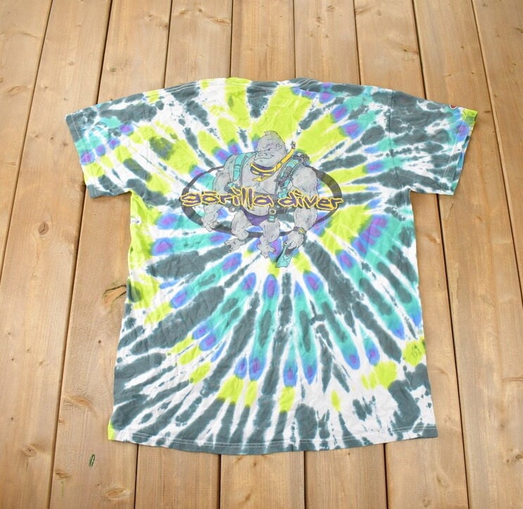 Vintage 1990s Gorilla Diver Tye Dye T-Shirt Made In USA