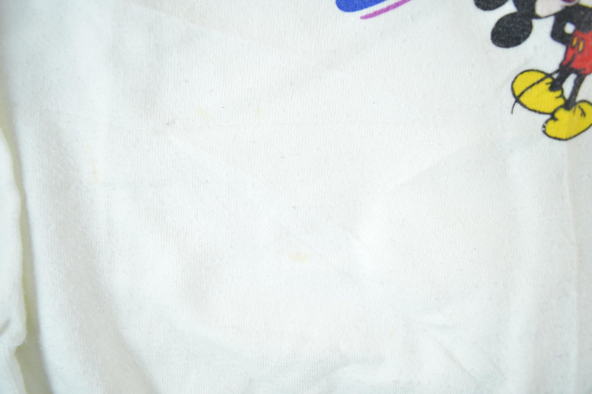 Vintage 1980s Walt Disneyland Mickey Mouse Crewneck Adult Small / Made In USA / Vintage Sweatshirt / Cartoon / Travel / 80s Disney