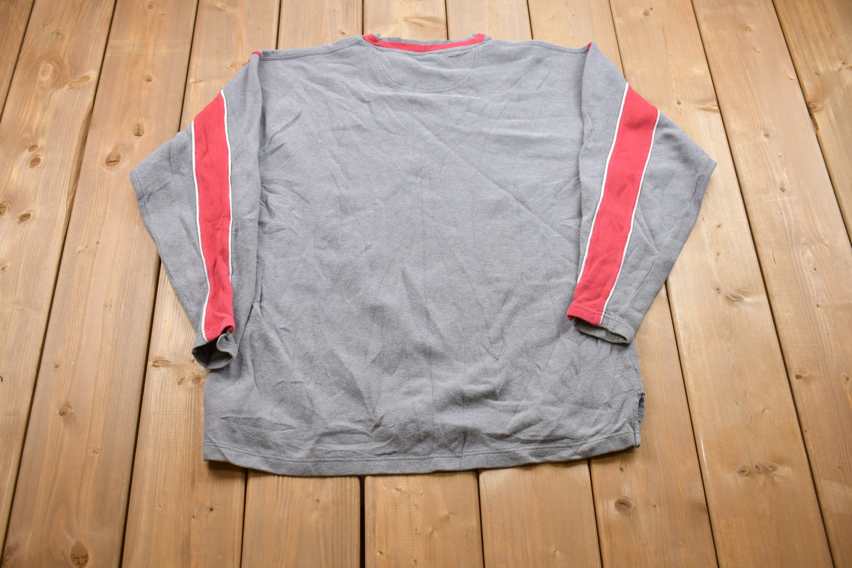 Vintage 1990s University of Wisconsin Badgers Embroidered Collegiate Crewneck