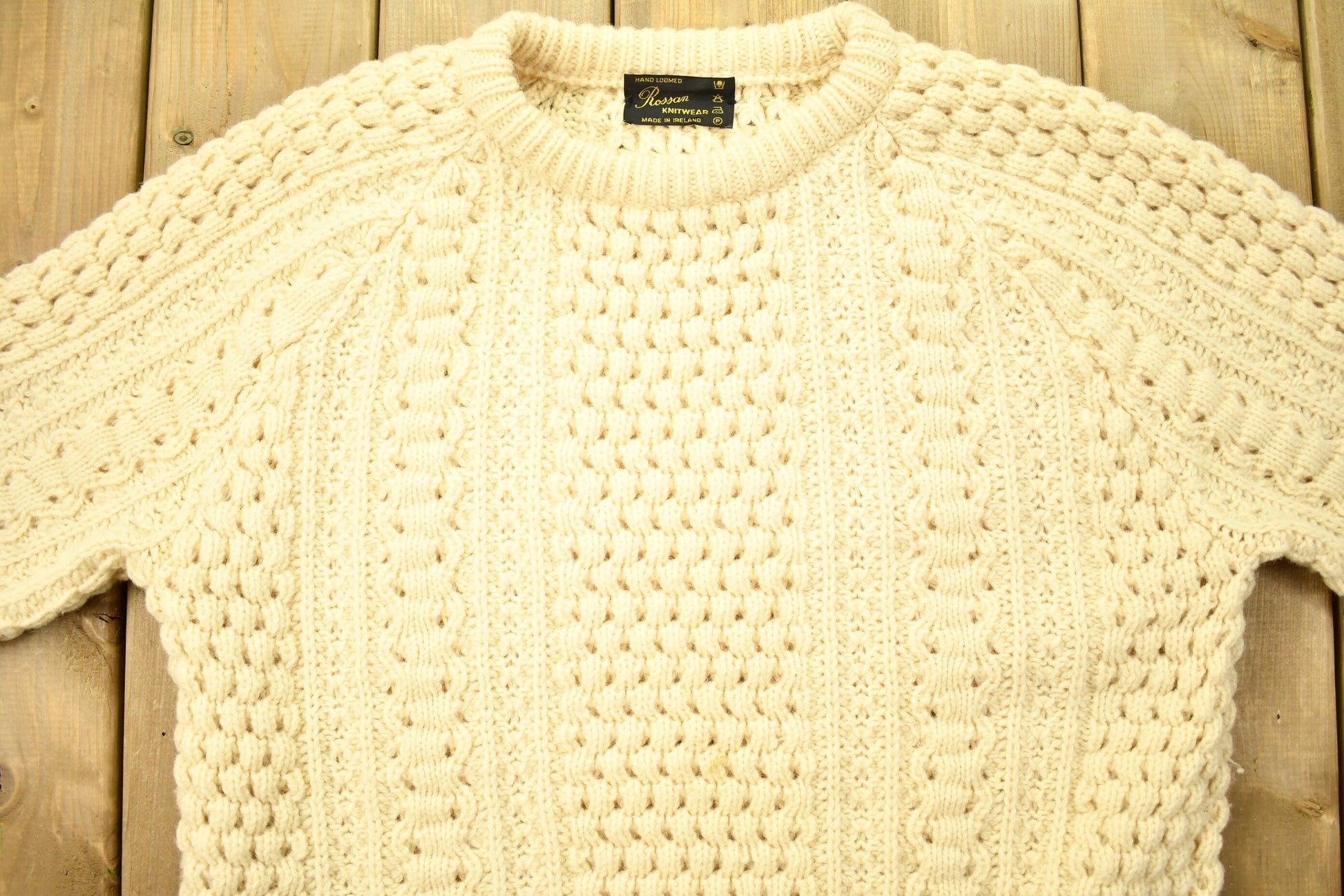Vintage 1970s Rossan Knitwear 100% Wool 3D Cable Knit Sweater