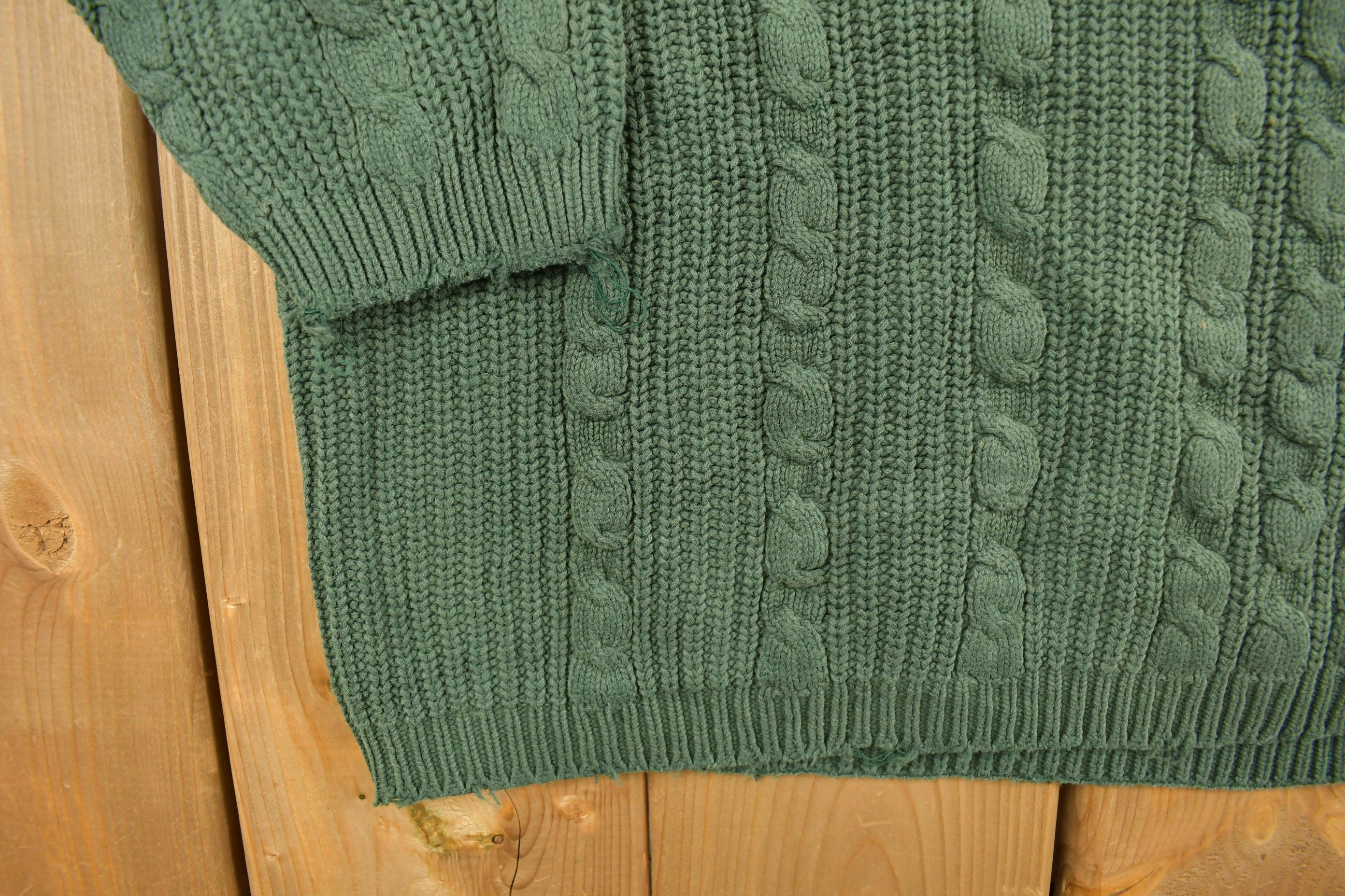 Vintage 1990s Forest Green Cable Knit Crewneck Sweater
