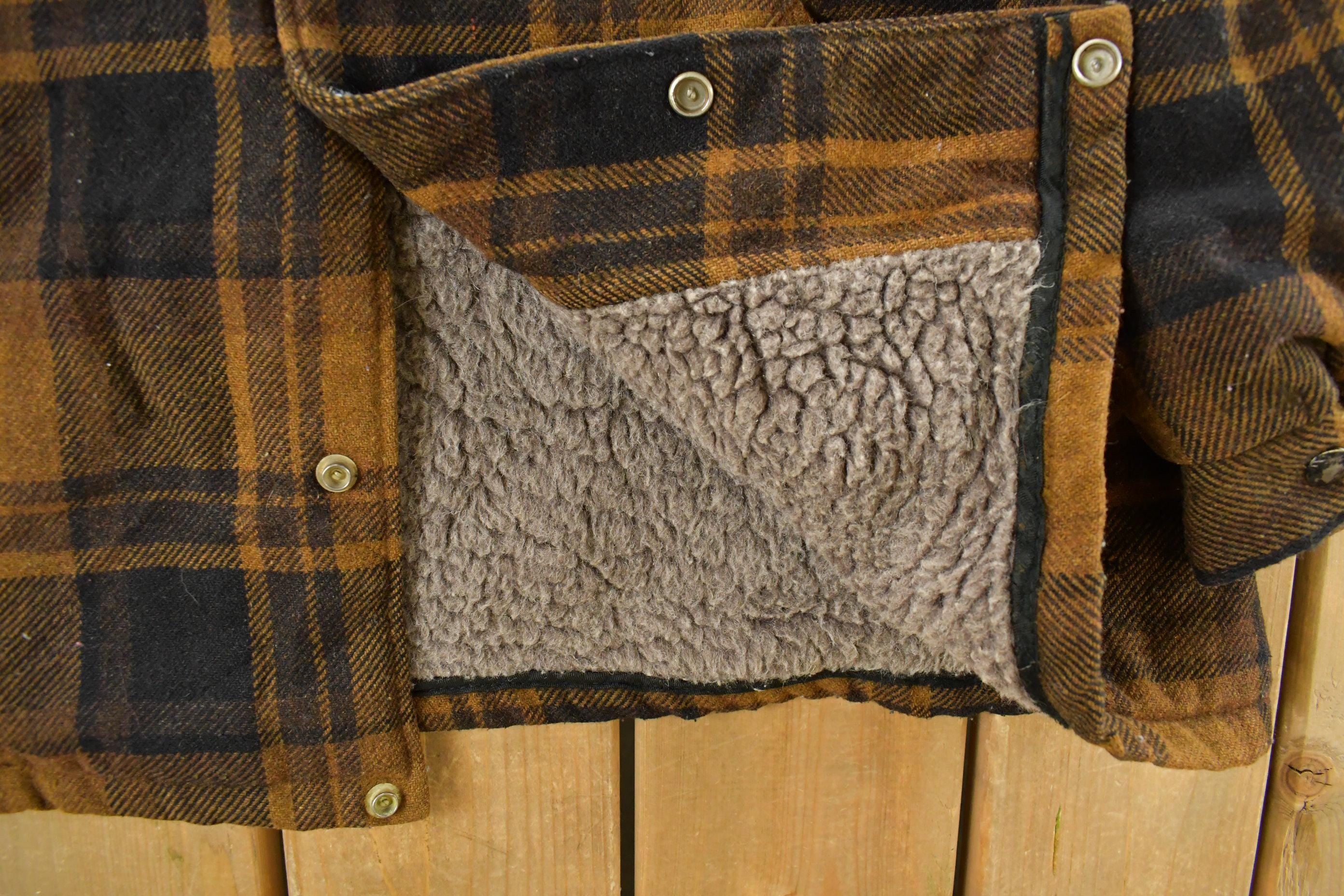 Vintage 1990s Land N Lakes Sherpa Lined Flannel Jacket Men's Large