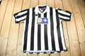 Vintage 1999 Kappa Juventus Home Soccer Jersey