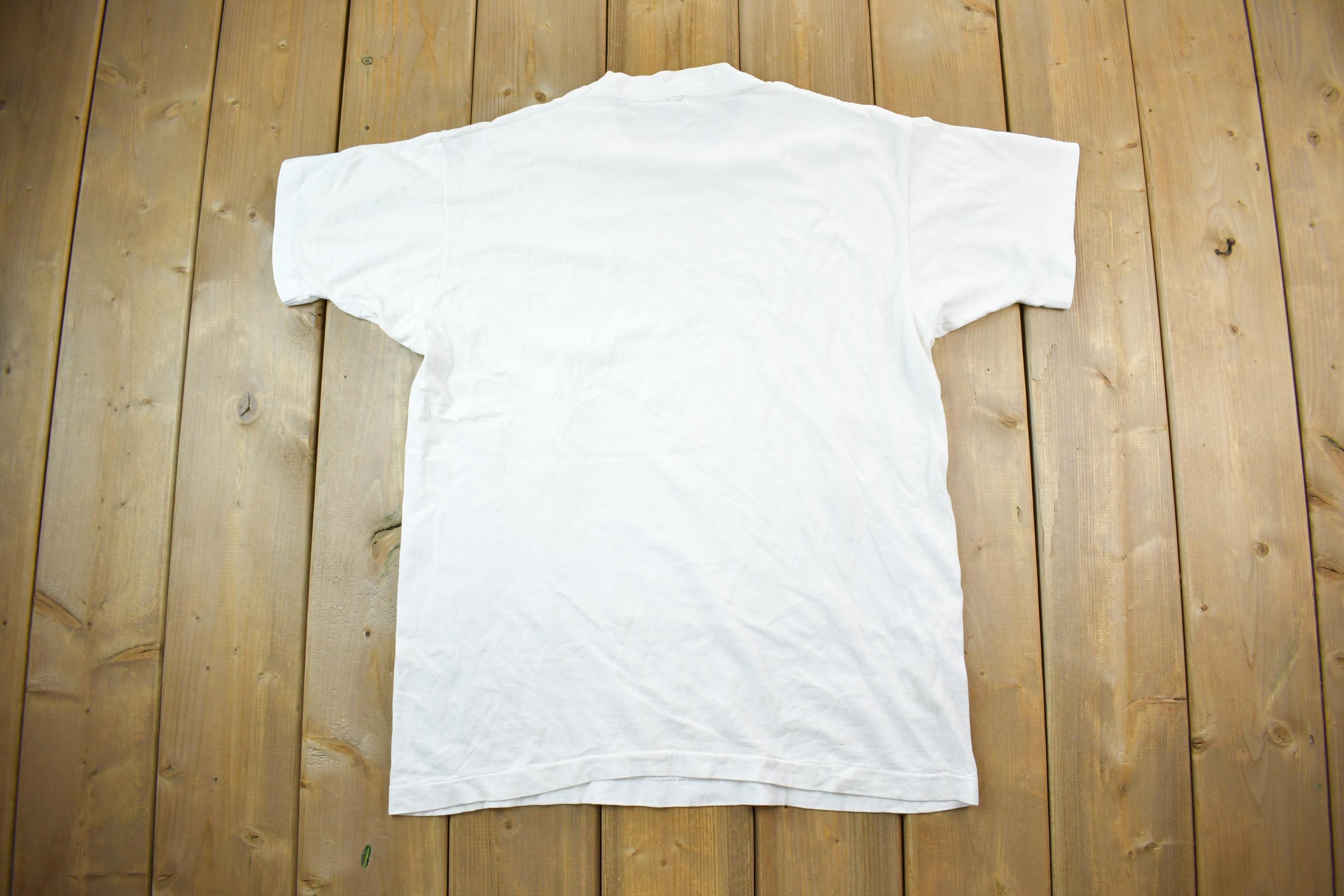 Vintage 1990s Worldweave Graphic T-Shirt