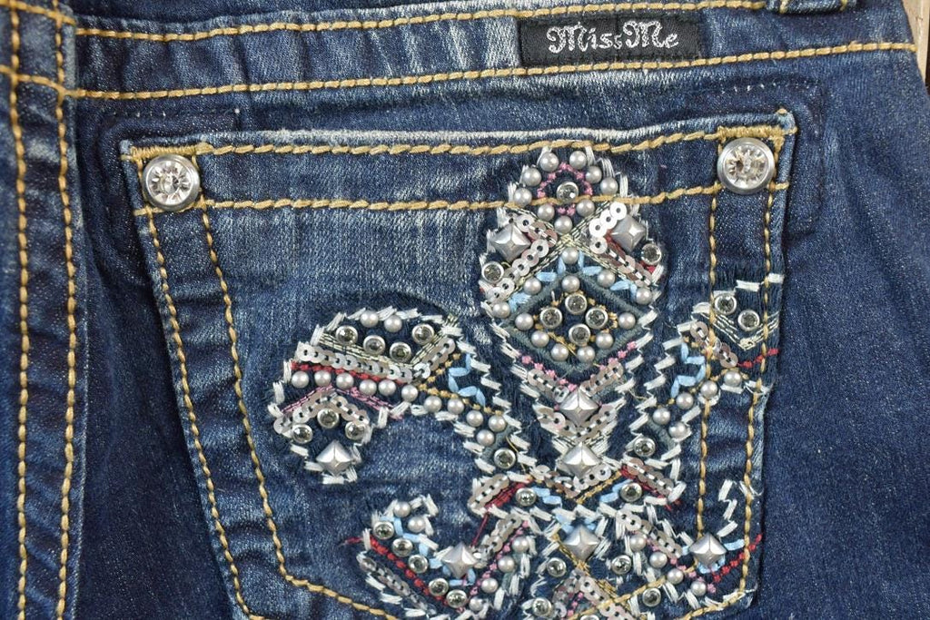 Vintage Y2K Miss Me Bedazzled Low Rise Jeans Size 26x31