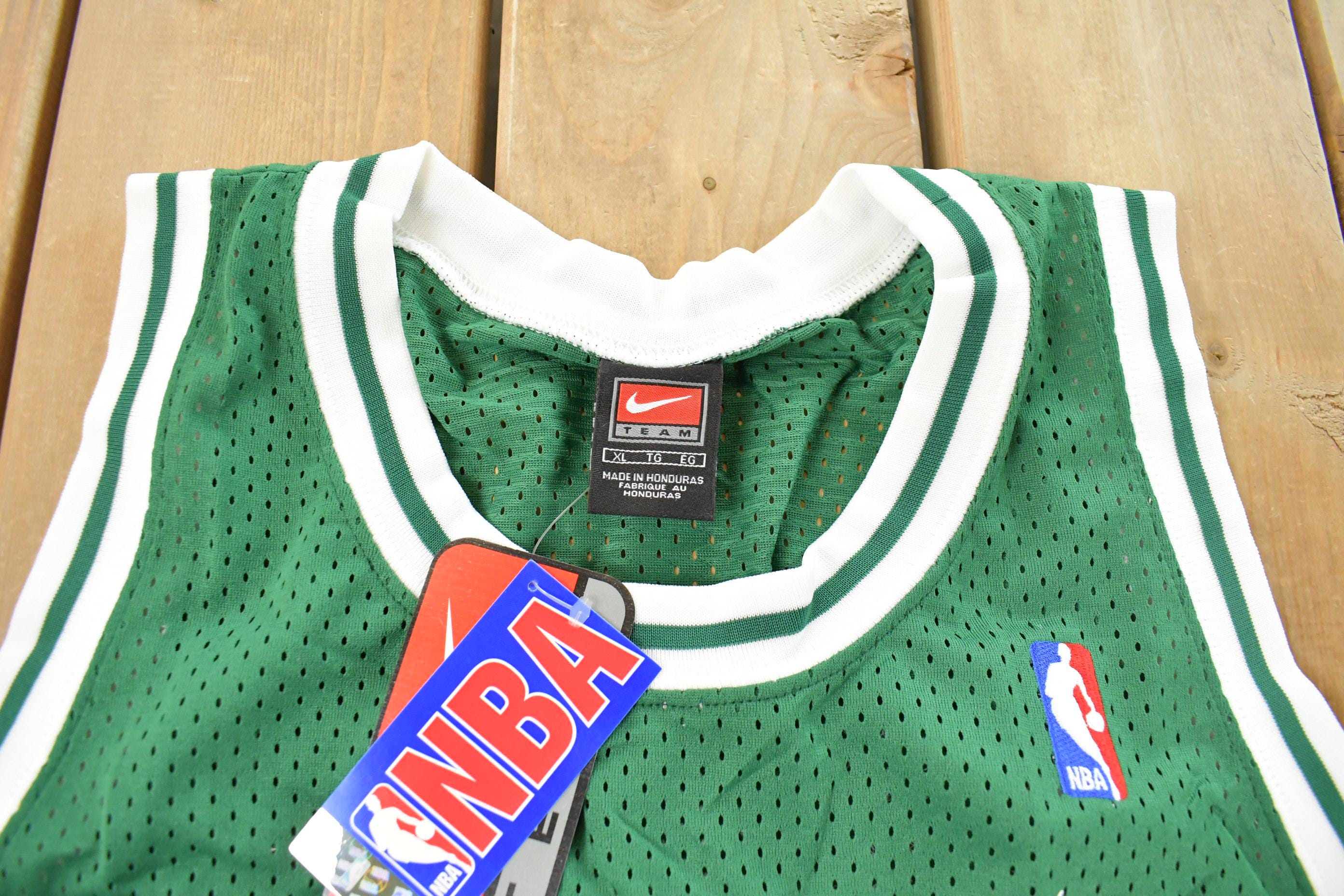 Vintage 2000s Deadstock Paul Pierce Boston Celtics #34 Nike Team Jersey Men's XL
