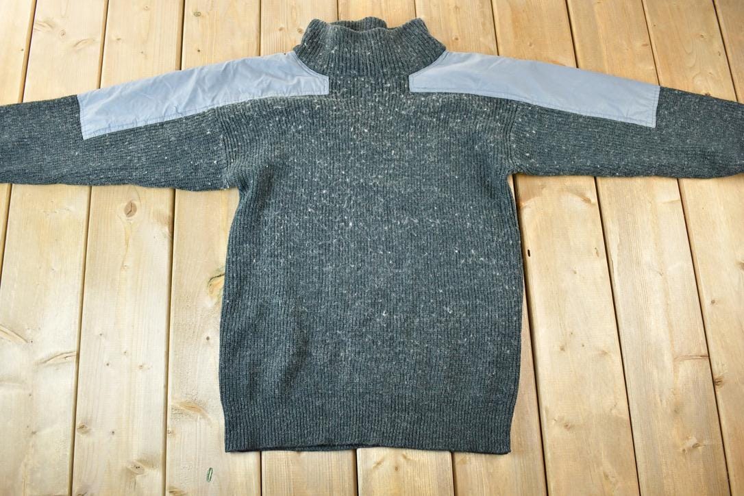 Vintage 1990s Bocci Wool Knit Abstract Pattern Crewneck Sweater