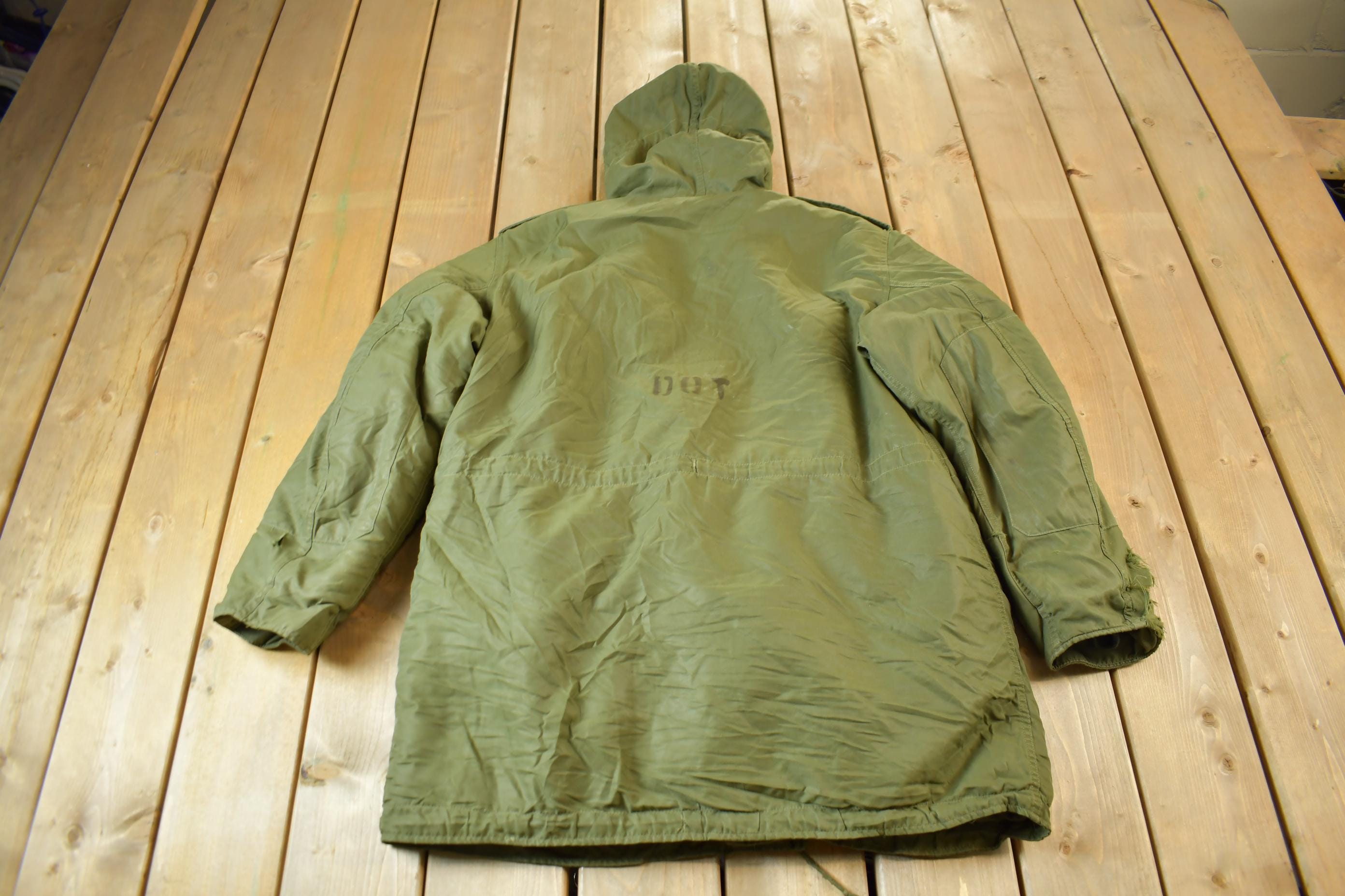 Vintage 1977 Military Cold Weather Parka Jacket