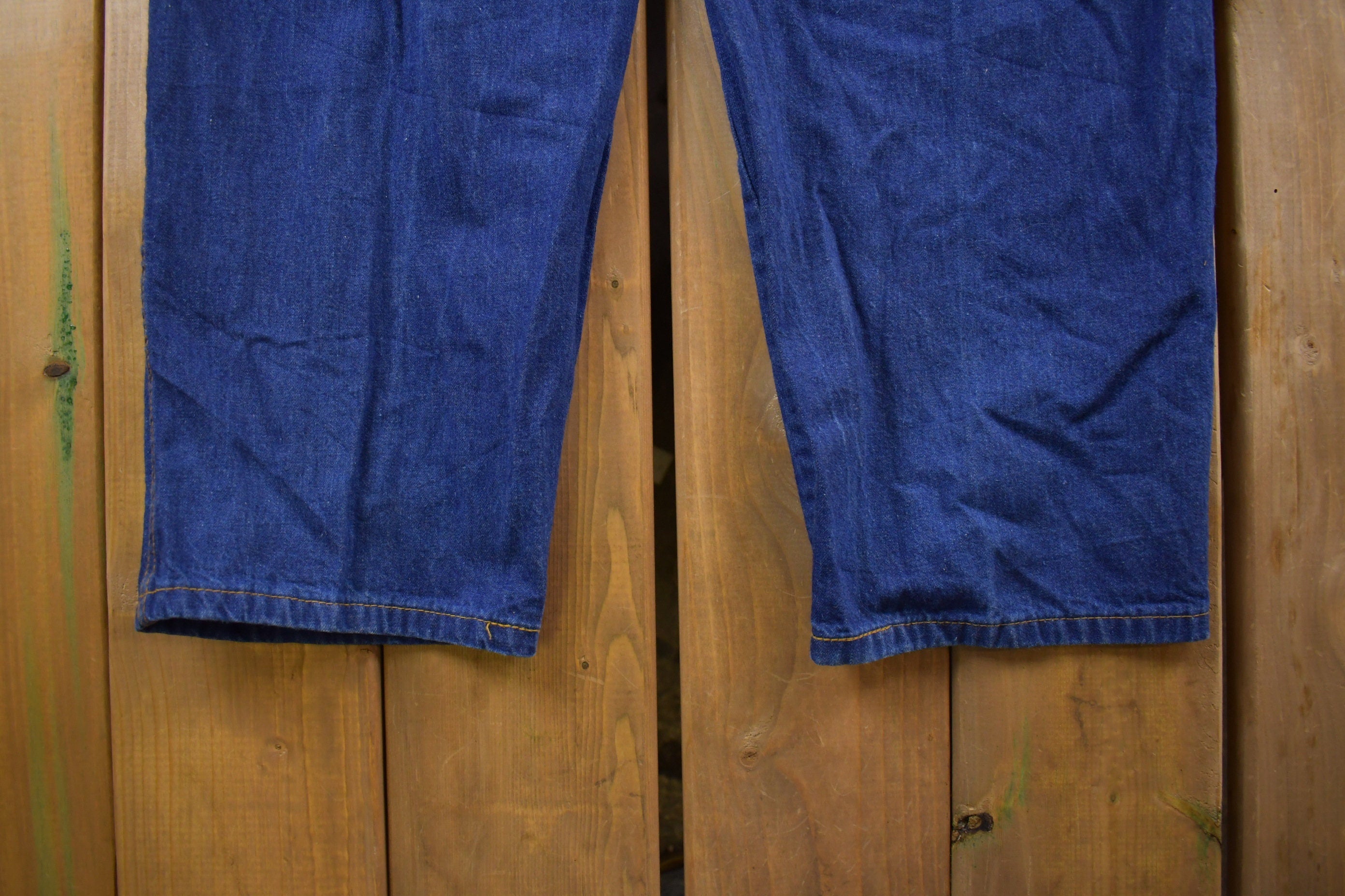 True Vintage 1970s Levi's Orange Tab Jeans Size 34 x 31