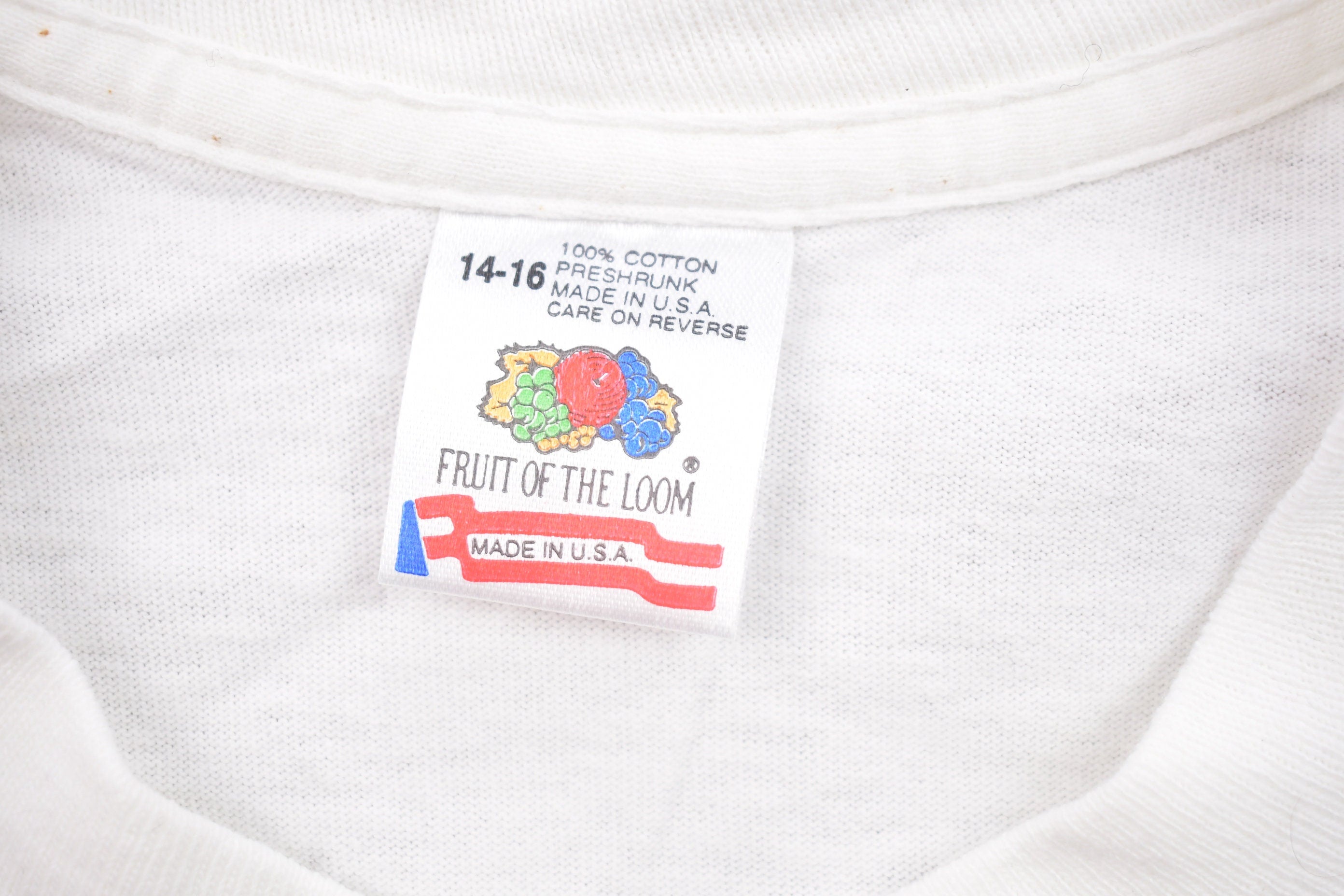 Vintage 1995 Apollo 13 Graphic Fruit of the Loom Youth T Shirt