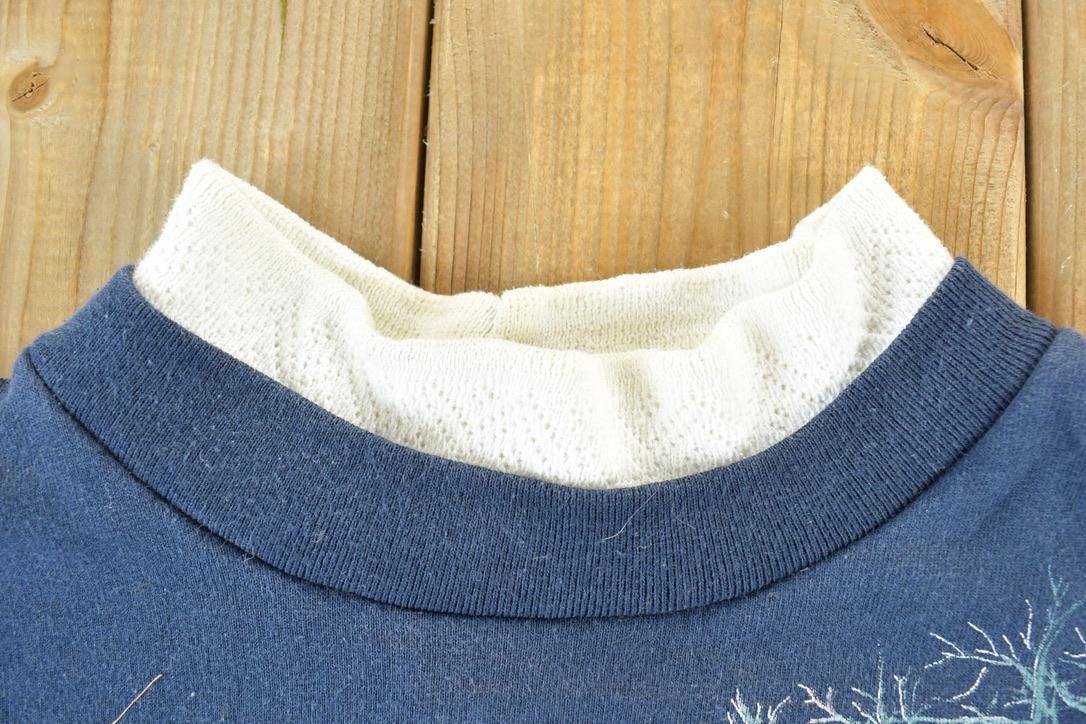 Vintage 1990s All Over Print Winter Theme Laceneck Crewneck Sweatshirt