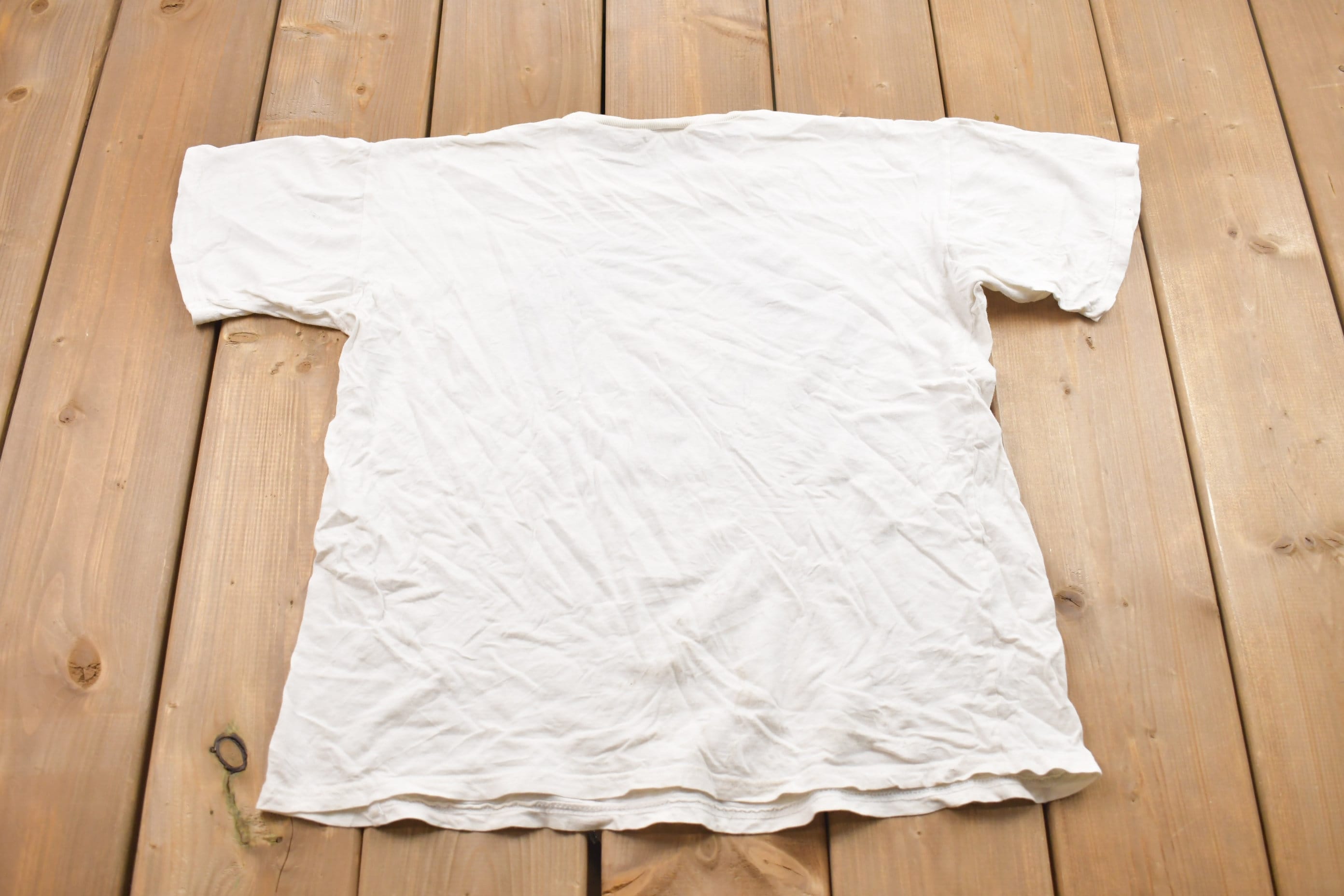 Vintage 1990s Smile Mon Graphic T-Shirt