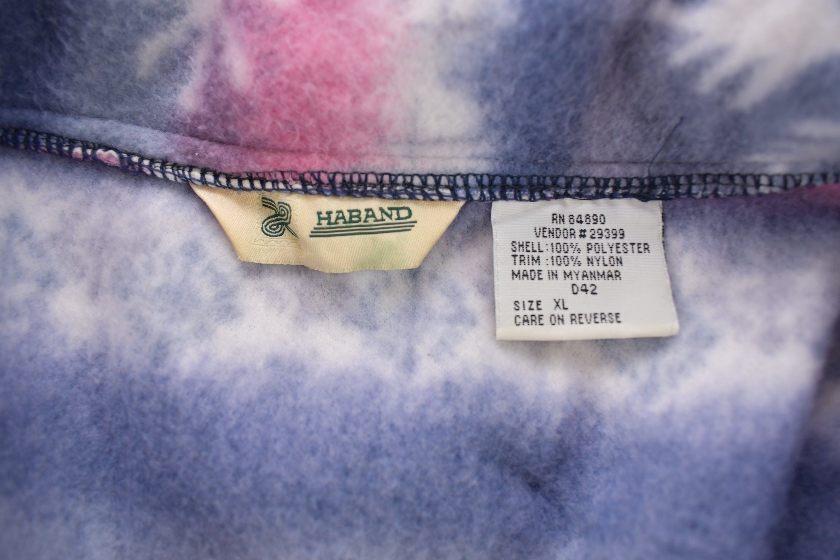 Vintage 1990s Winter Patterned Fleece Zip Up Sweater