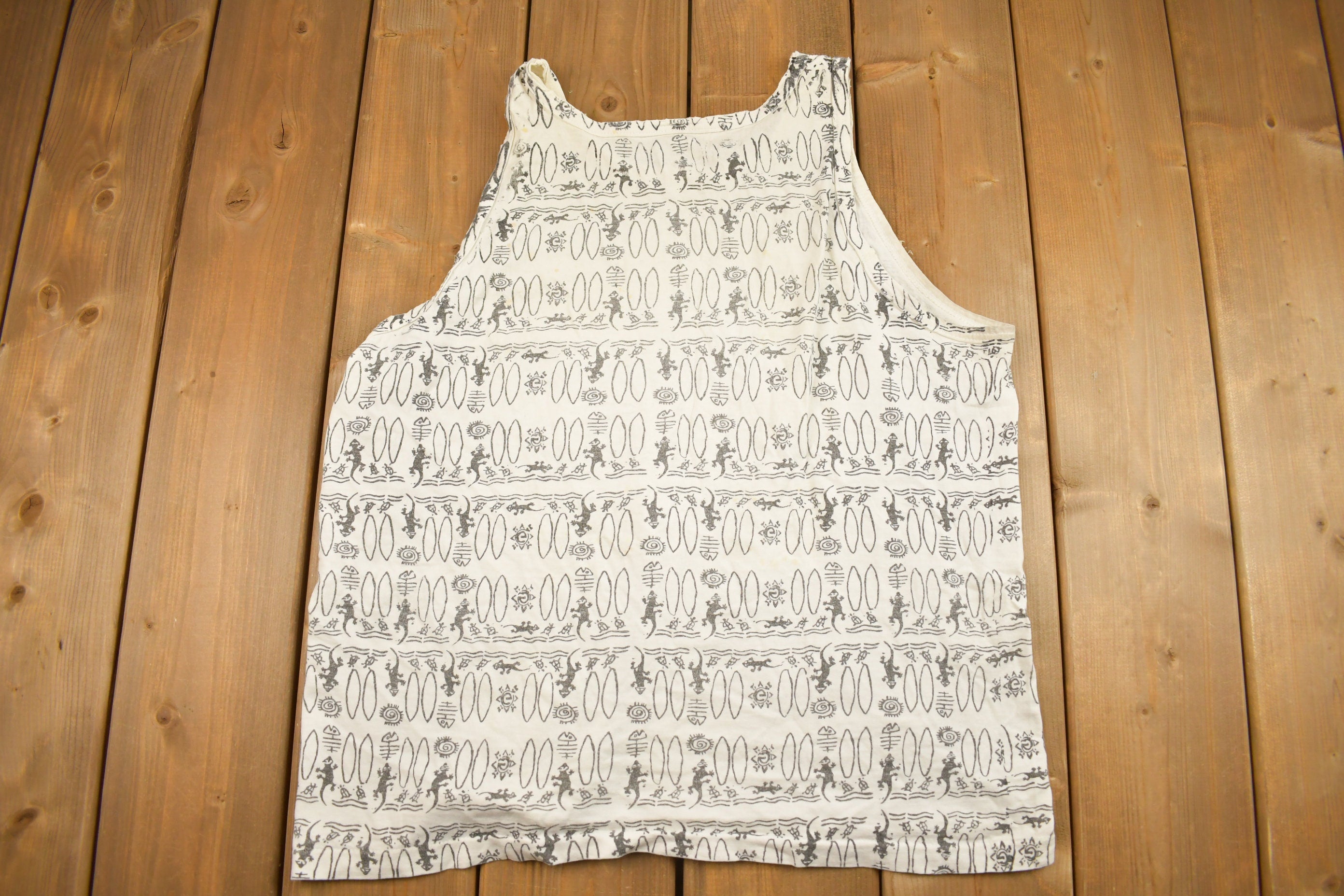 Vintage 1990s Gecko Hawaii All Over Print Souvenir Tank Top