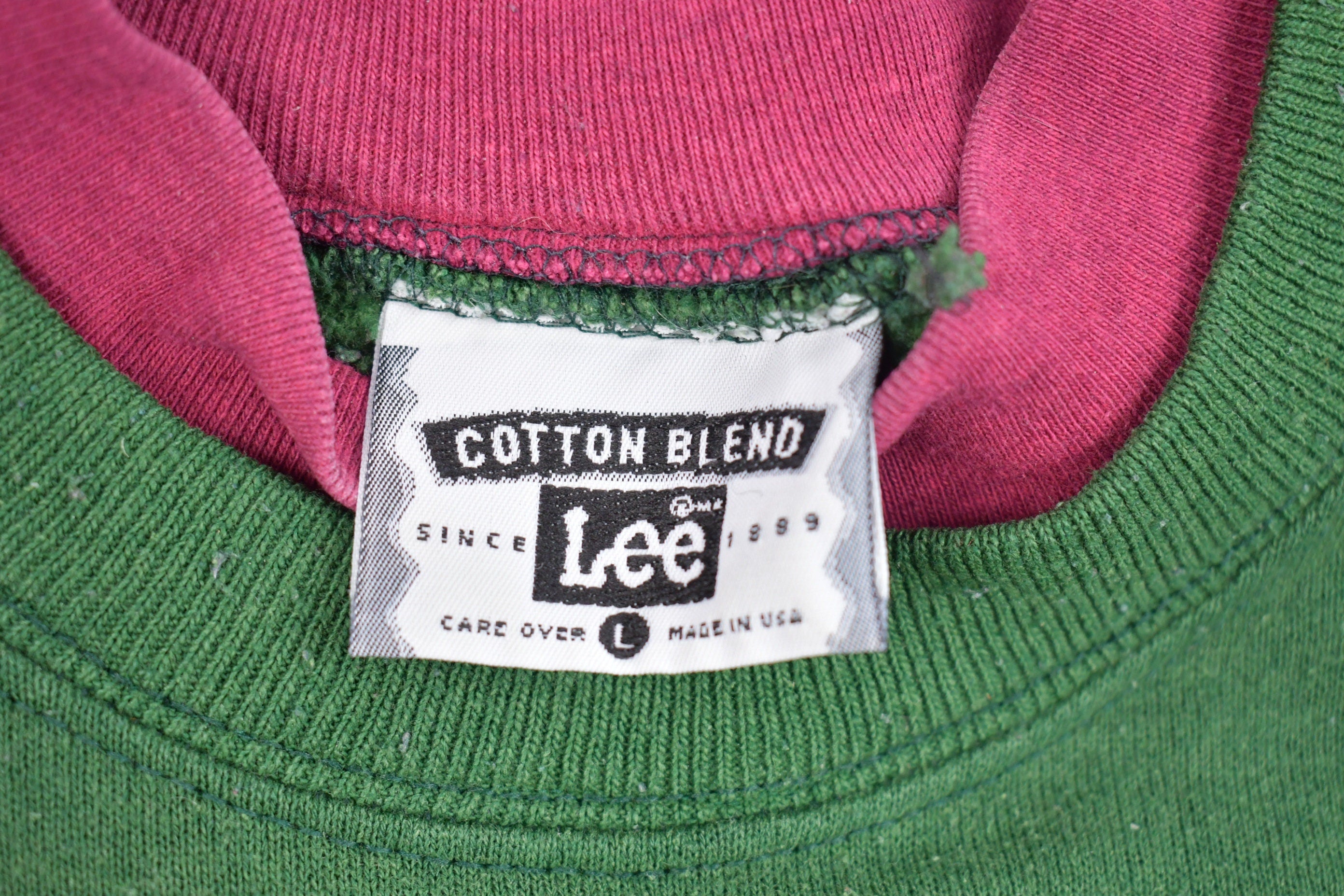 Vintage 1990s Lee Michigan Tree Graphic Crewneck Sweatshirt