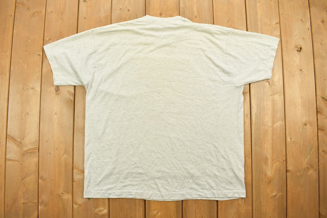 Vintage 1990s Just Do It Wrestling Graphic T-Shirt