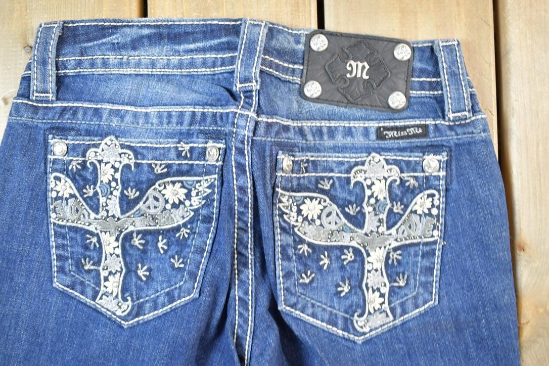 Vintage Y2K Miss Me Bedazzled Low Rise Jeans Size 26x31