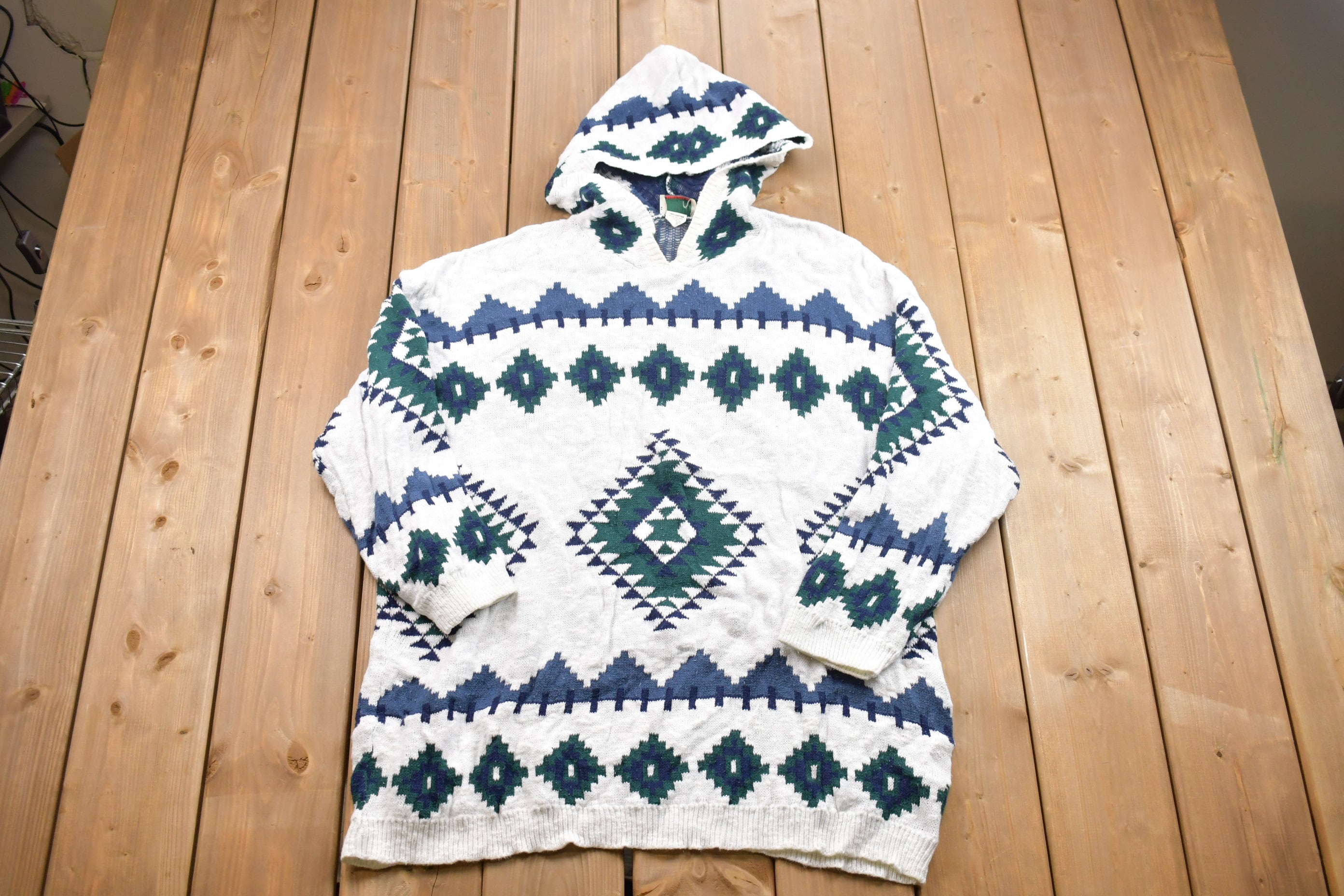 Vintage 1990s Stefano Aztec Graphic Hoodie