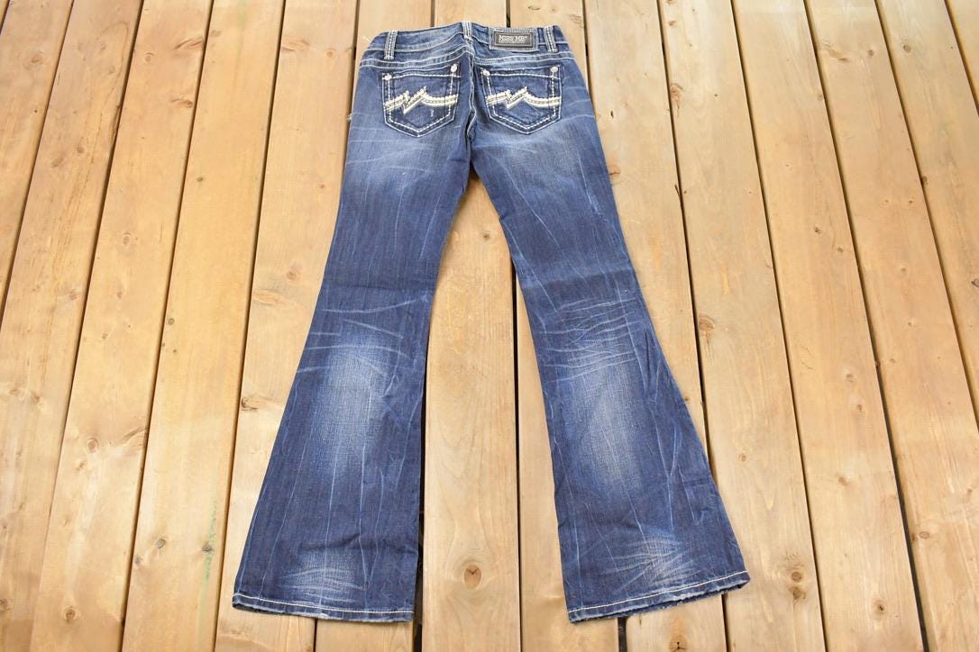 Vintage Deadstock Y2K Miss Me Bedazzled Low Rise Jeans Women's Size 26x31