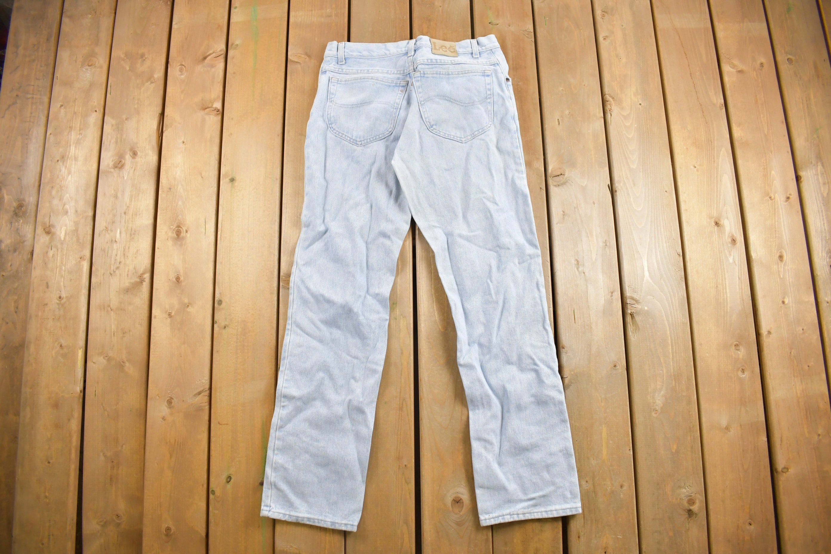 Vintage 1990's Lee Light Wash Jeans Size 32 x 31