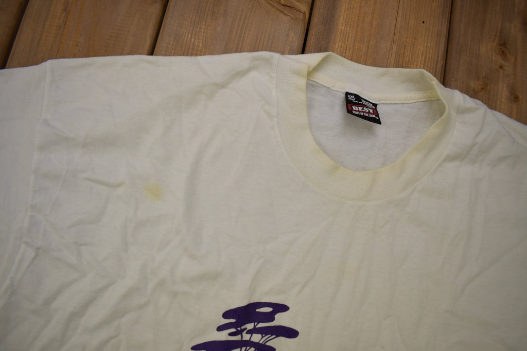 Vintage 1990s Oakland University Meadow Brook Hall Graphic T Shirt