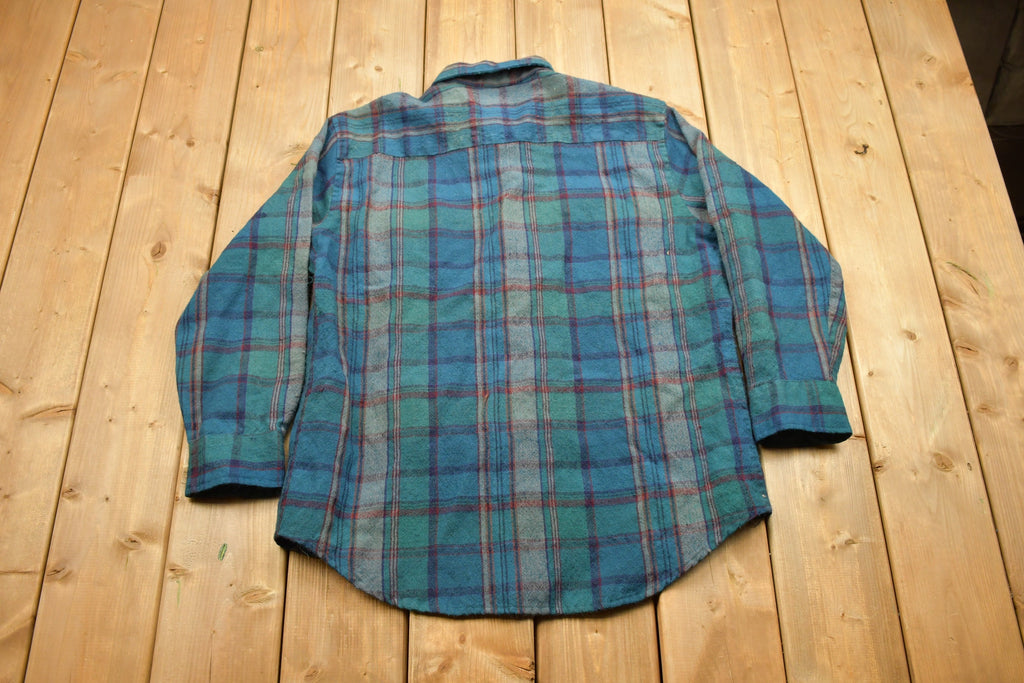 Vintage 1990s Allen Wickfield Plaid Wool Flannel Button Up Shirt