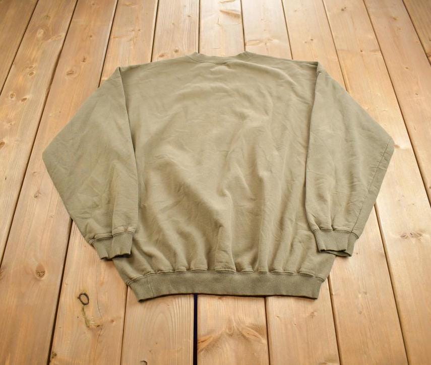Vintage 1990s Cabelas Graphic Crewneck Sweatshirt Made In USA