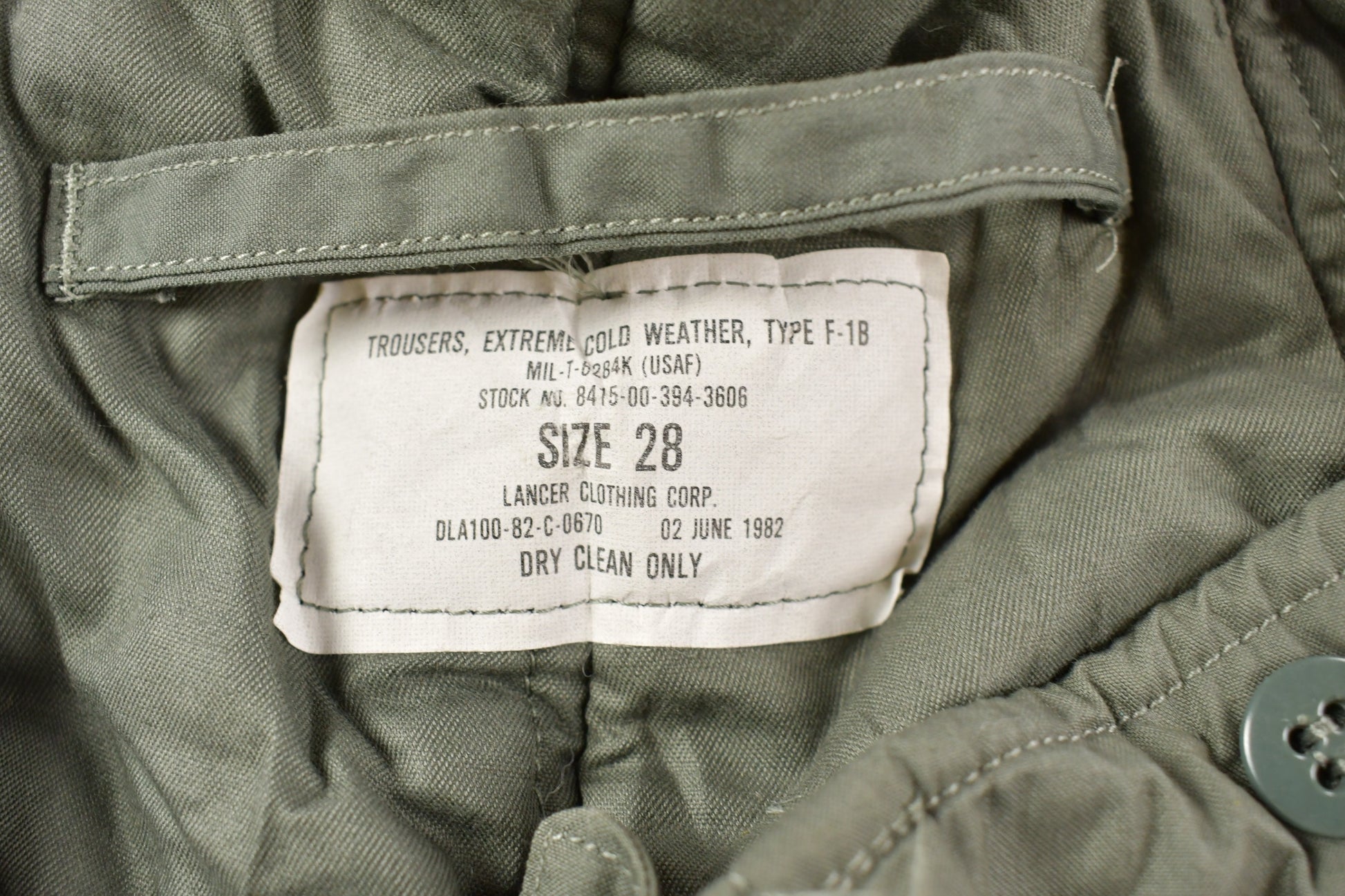Vintage 1982 F Type F-18 Extreme Cold Weather Military Pants Size 28