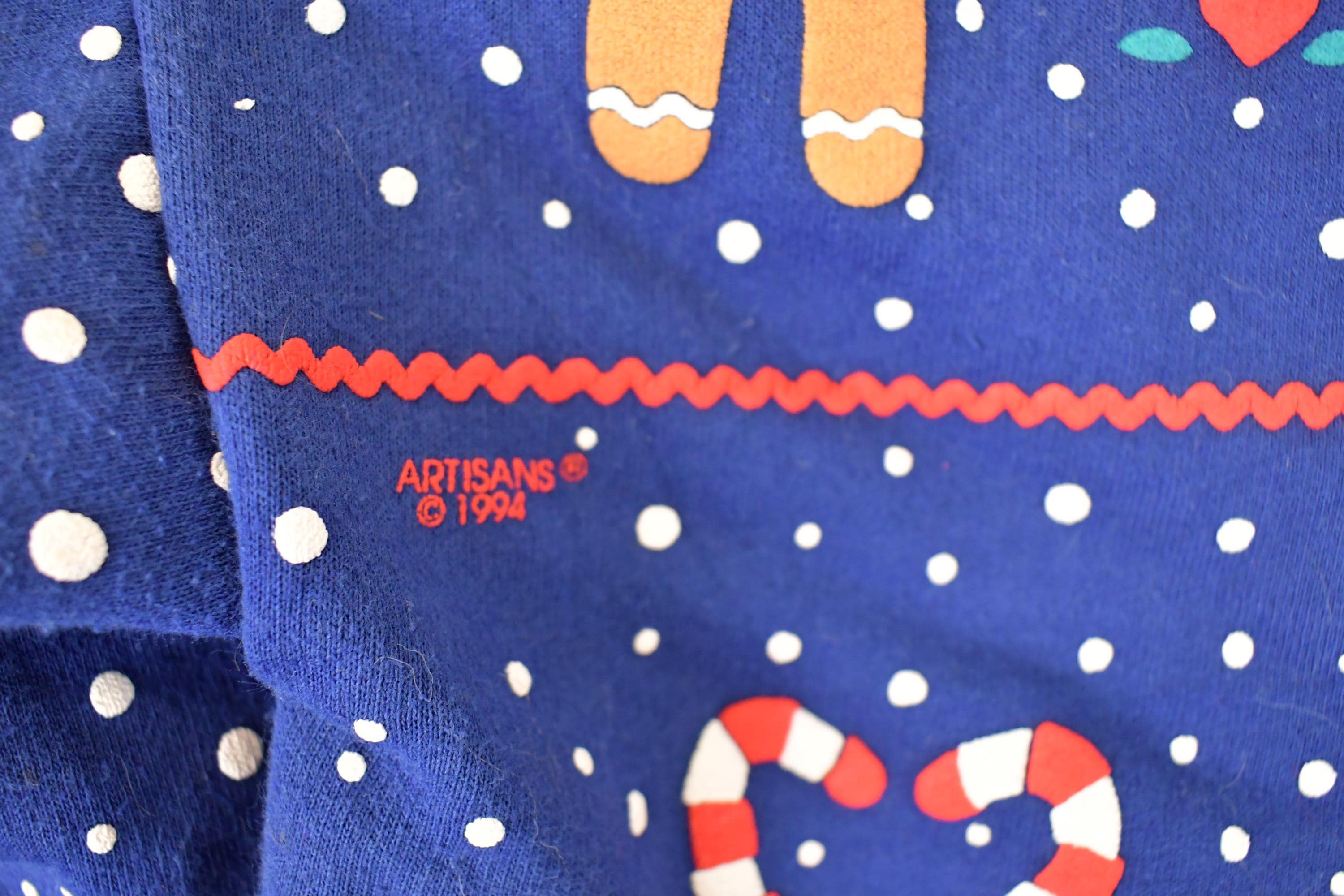 Vintage 1994 Gingerbread Man AOP Double Collar Christmas Graphic Print Crewneck Sweatshirt Women's S