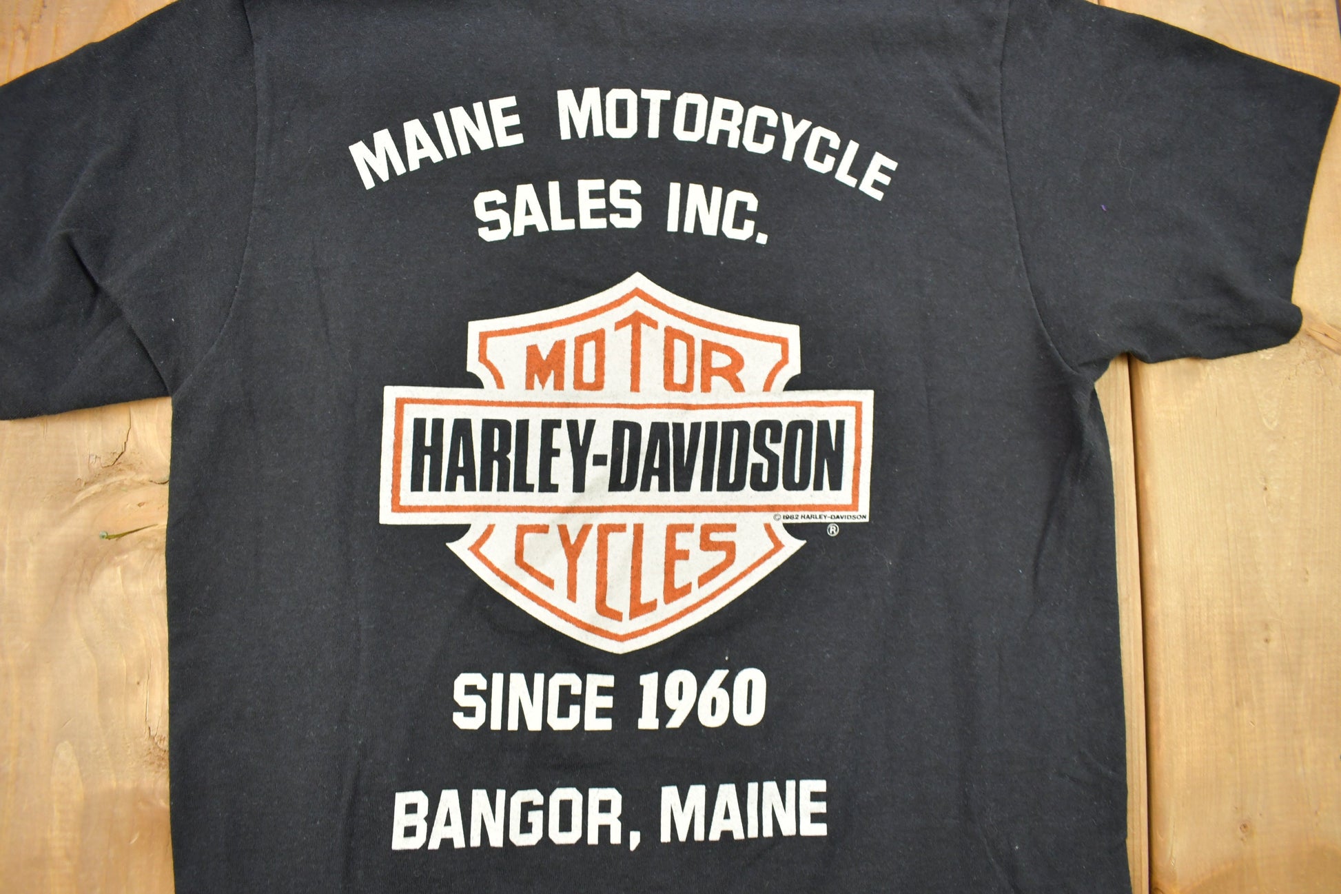 Vintage 1982 Maine Motorcycle INC Harley Davidson Bangor Maine Graphic T-Shirt / Single Stitch / Made In USA / 1980s Biker T Shirt